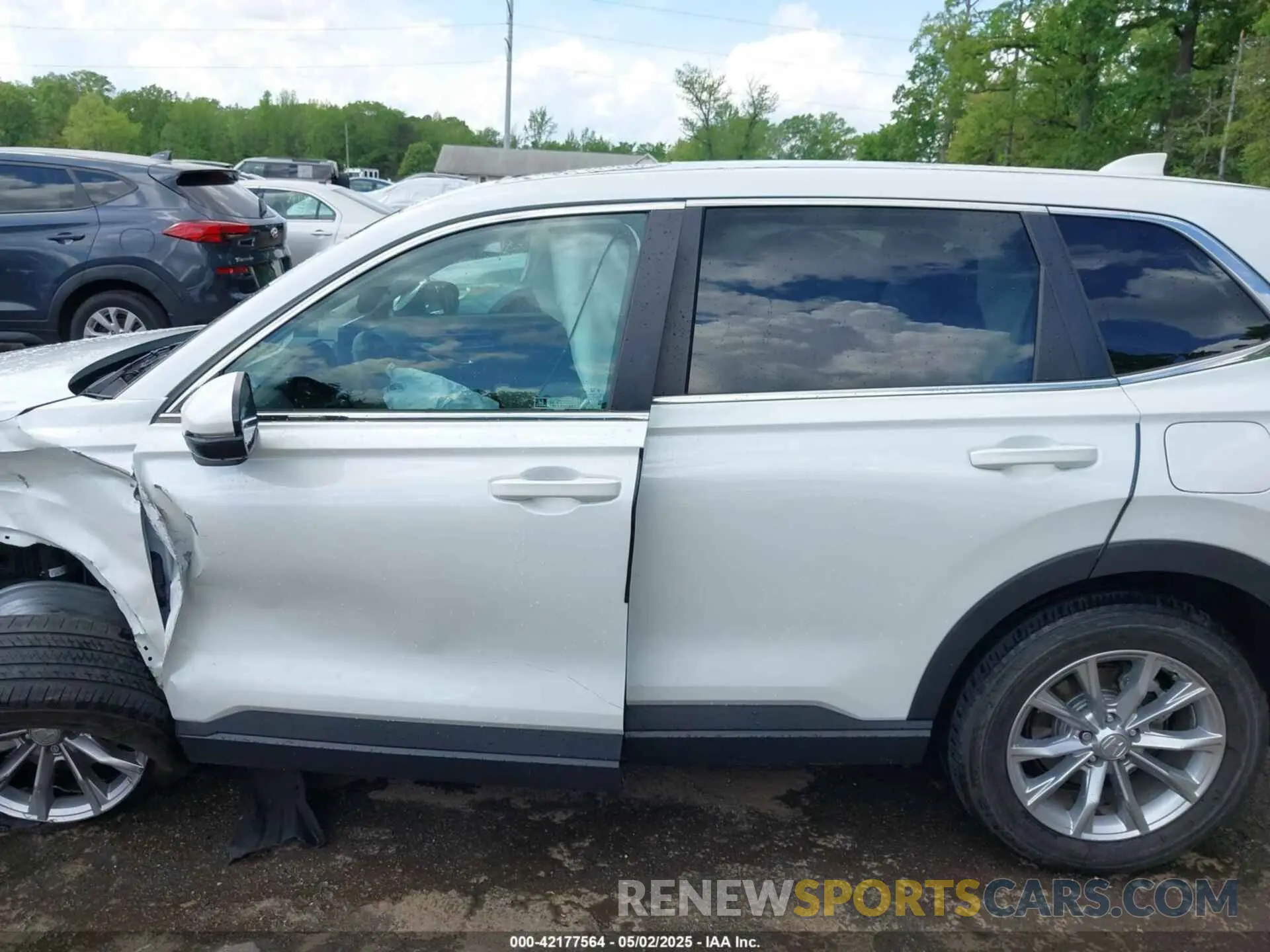 14 Photograph of a damaged car 7FARS4H72PE020132 HONDA CR-V 2023