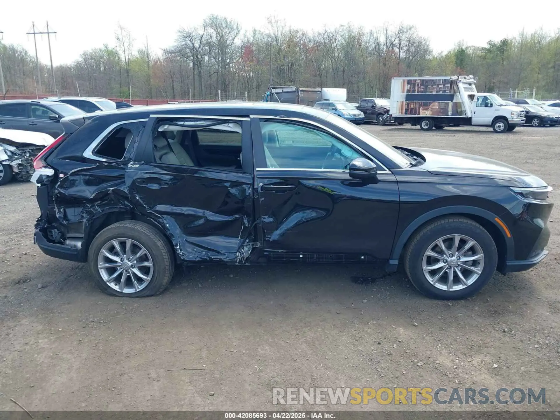 13 Photograph of a damaged car 7FARS4H73PE001489 HONDA CR-V 2023