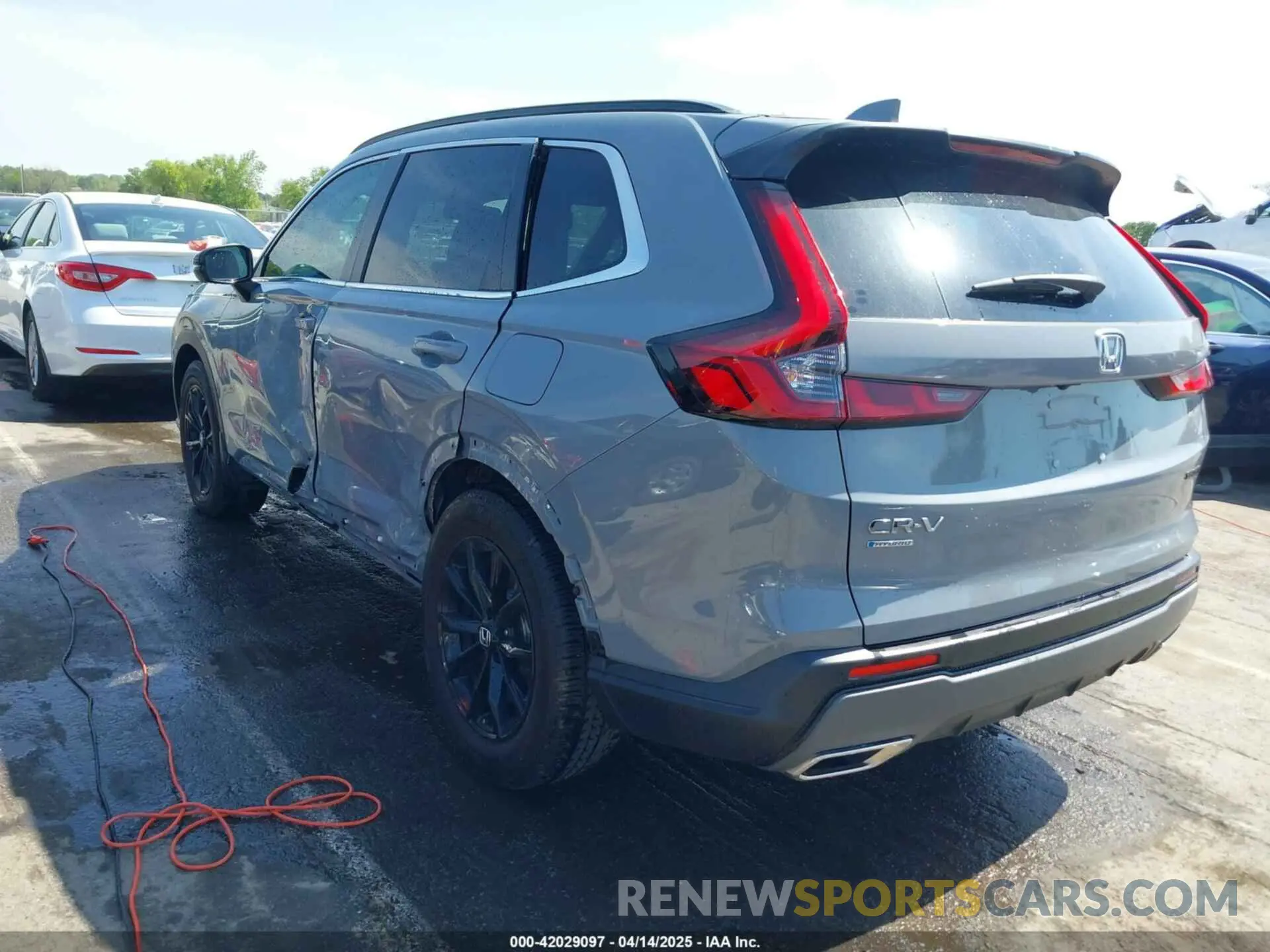 3 Фотография поврежденного автомобиля 7FARS5H54PE013381 HONDA CR-V 2023