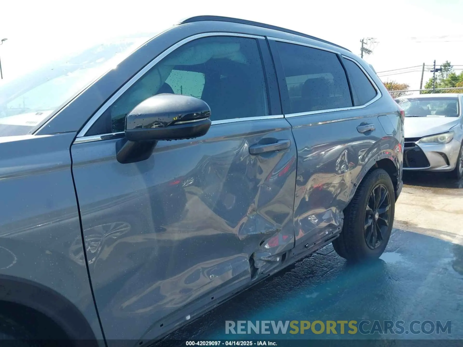 6 Фотография поврежденного автомобиля 7FARS5H54PE013381 HONDA CR-V 2023