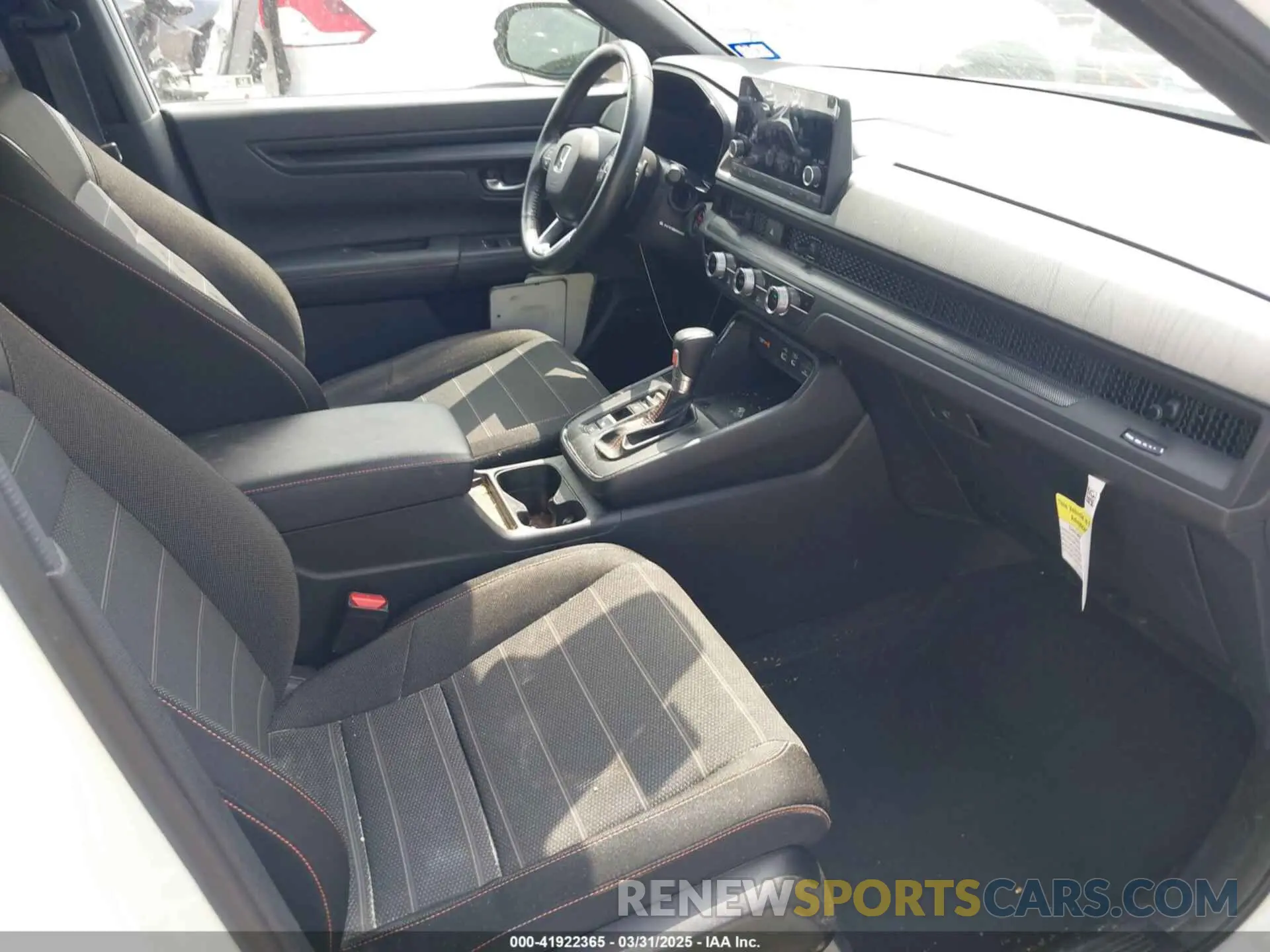 5 Photograph of a damaged car 7FARS6H55PE026260 HONDA CR-V 2023