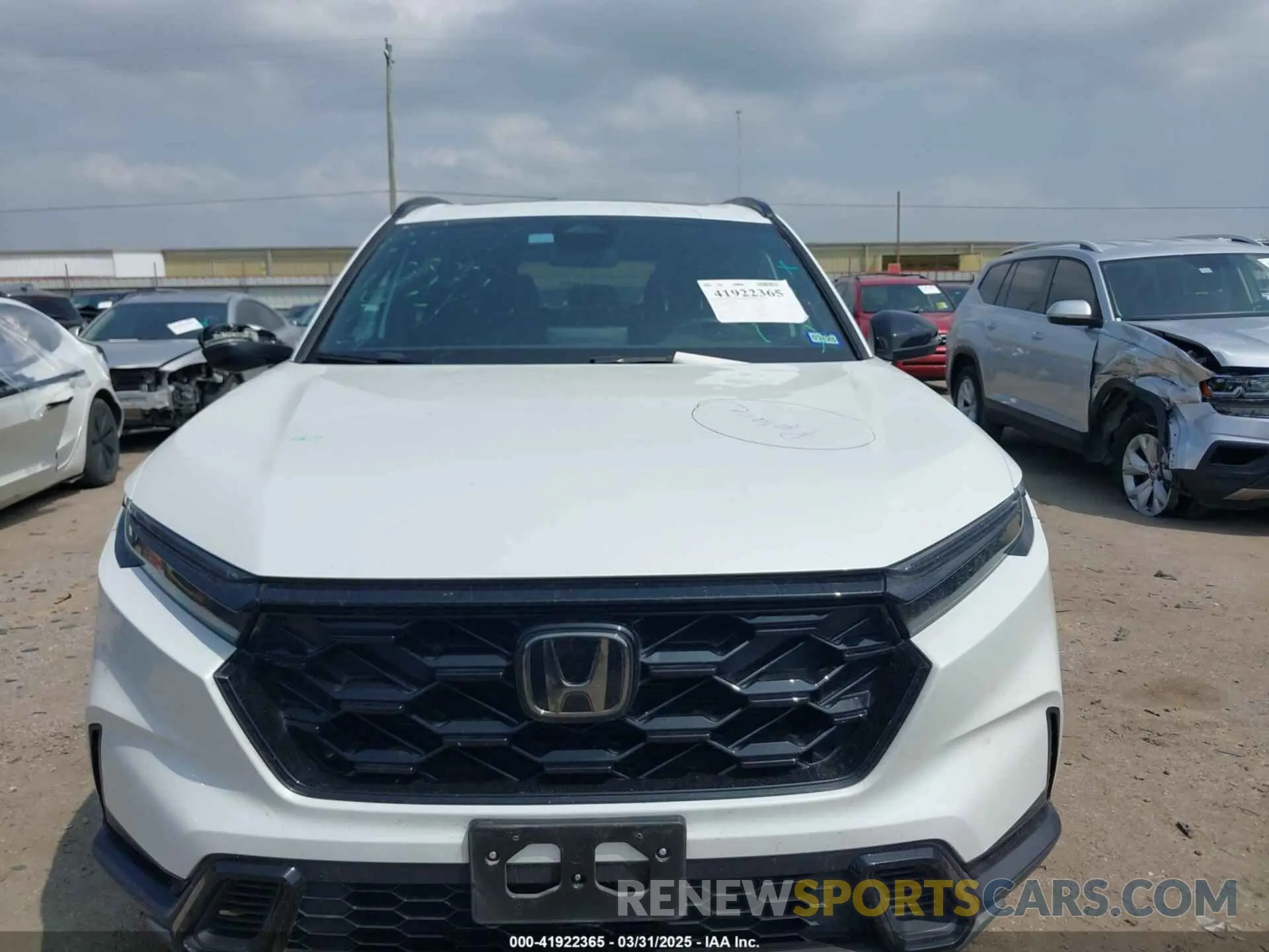 6 Photograph of a damaged car 7FARS6H55PE026260 HONDA CR-V 2023