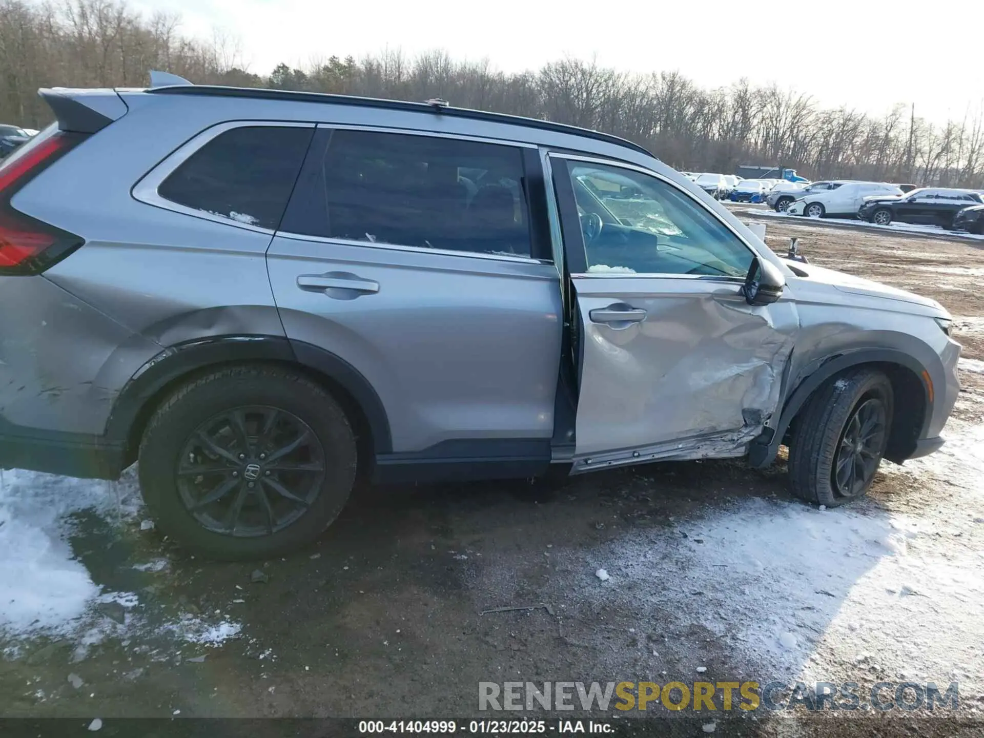 17 Photograph of a damaged car 7FARS6H57PE040208 HONDA CR-V 2023