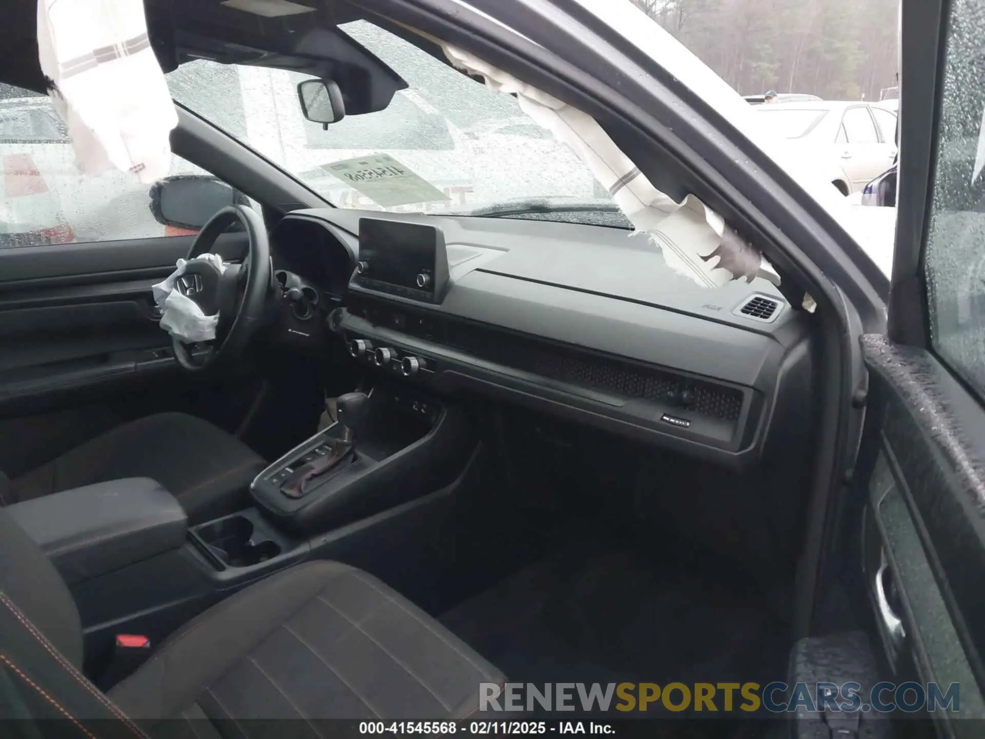 5 Photograph of a damaged car 7FARS6H59PE028738 HONDA CR-V 2023