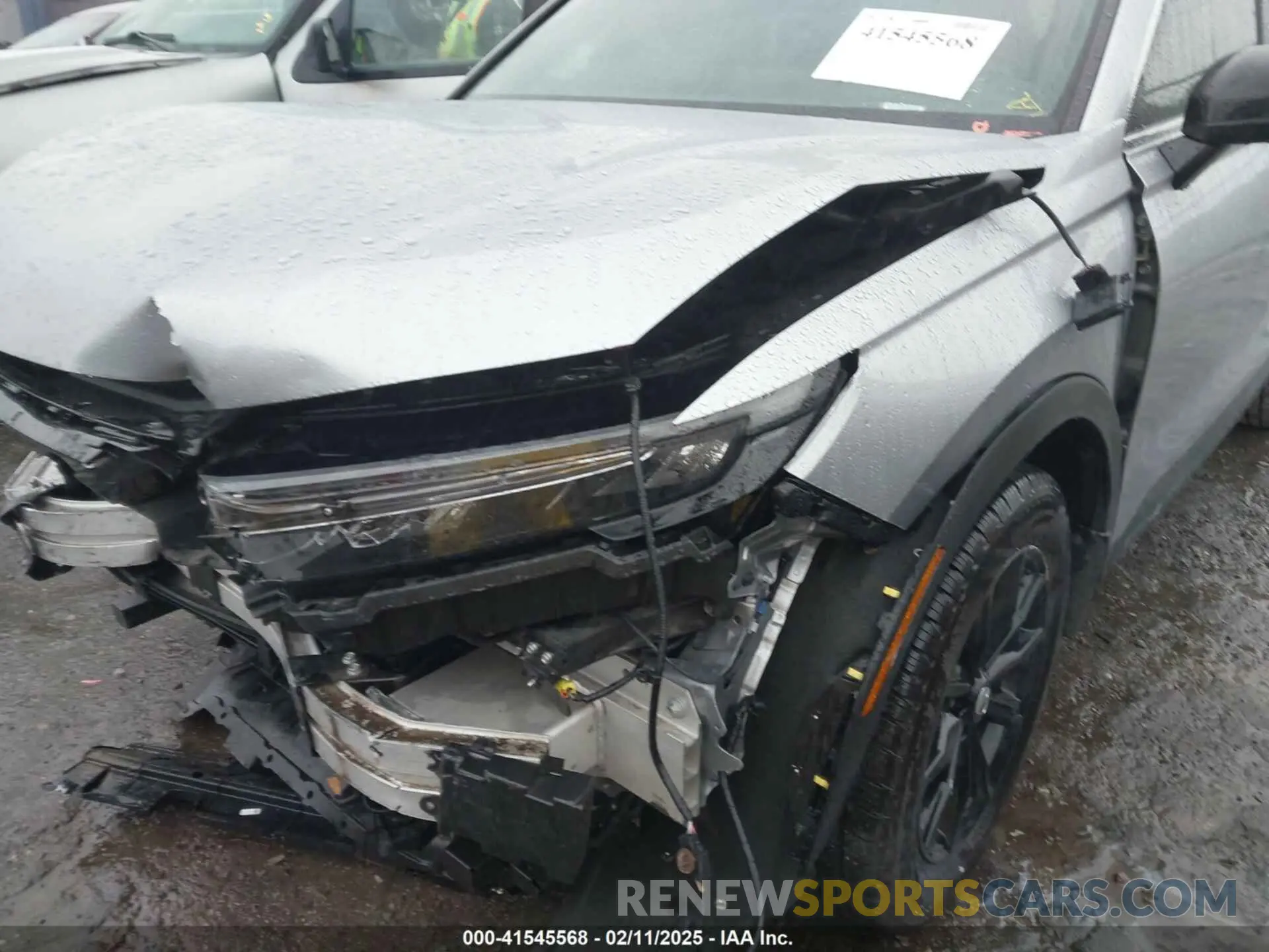 6 Photograph of a damaged car 7FARS6H59PE028738 HONDA CR-V 2023