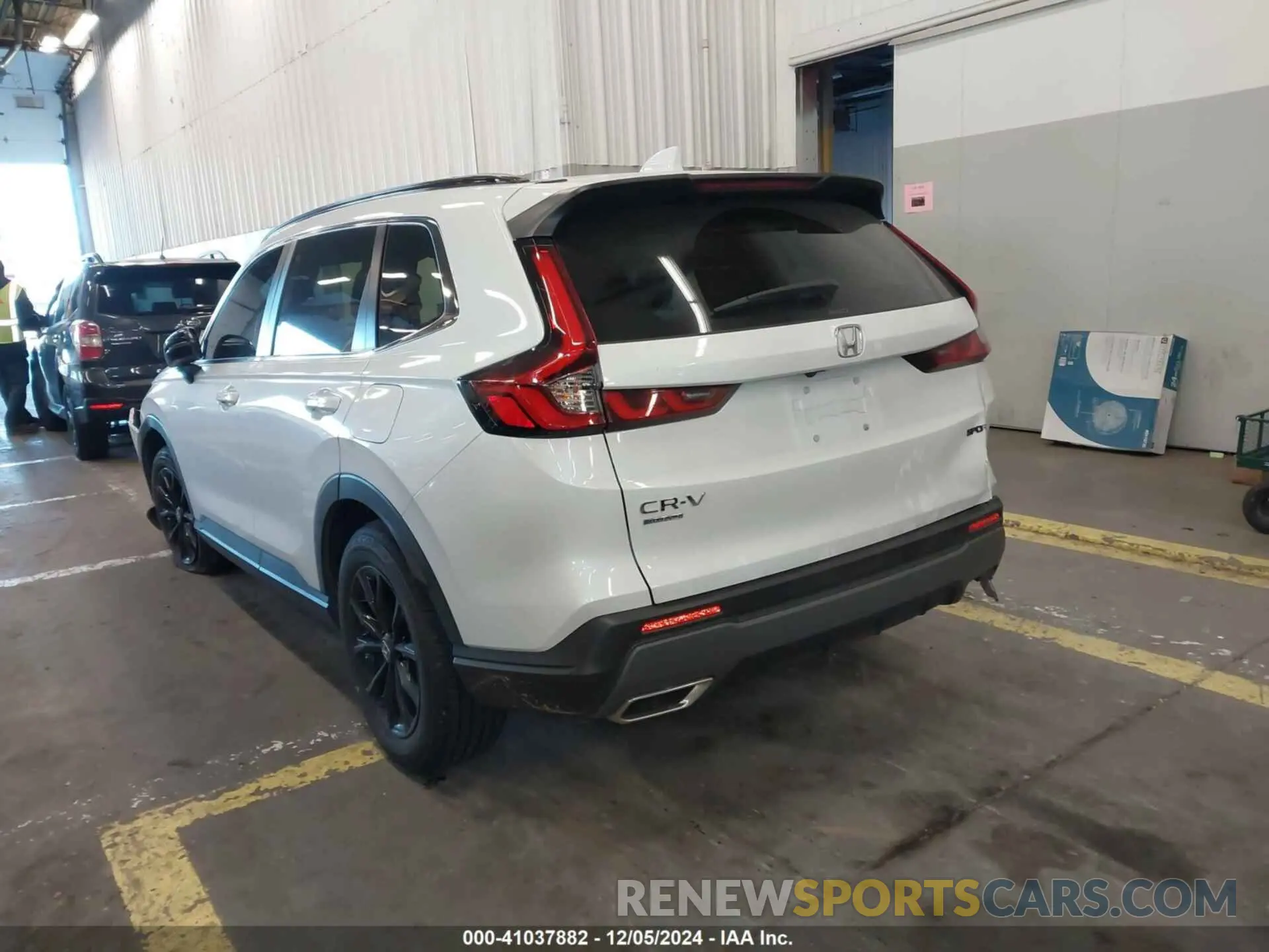 3 Photograph of a damaged car 7FARS6H59PE041120 HONDA CR-V 2023