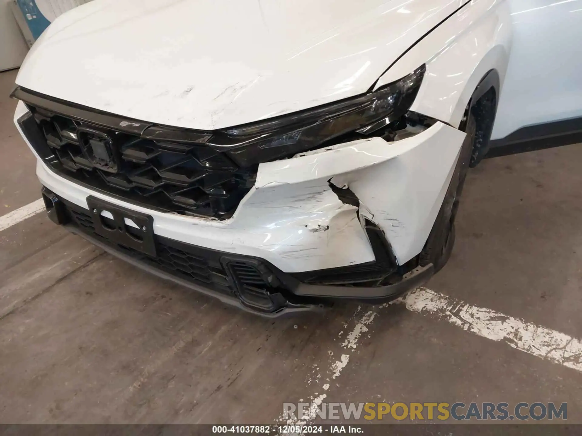 6 Photograph of a damaged car 7FARS6H59PE041120 HONDA CR-V 2023