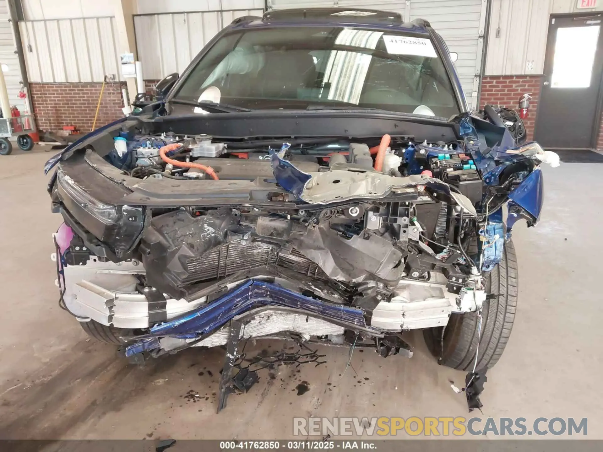 6 Photograph of a damaged car 7FARS6H5XPE031650 HONDA CR-V 2023