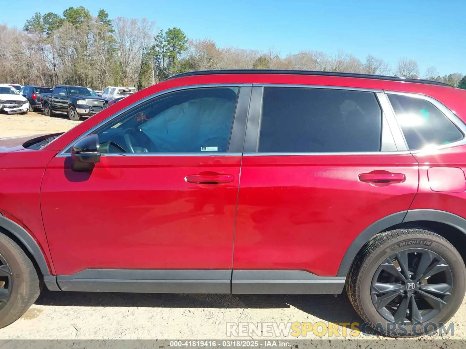 14 Photograph of a damaged car 7FARS6H90PE009112 HONDA CR-V 2023