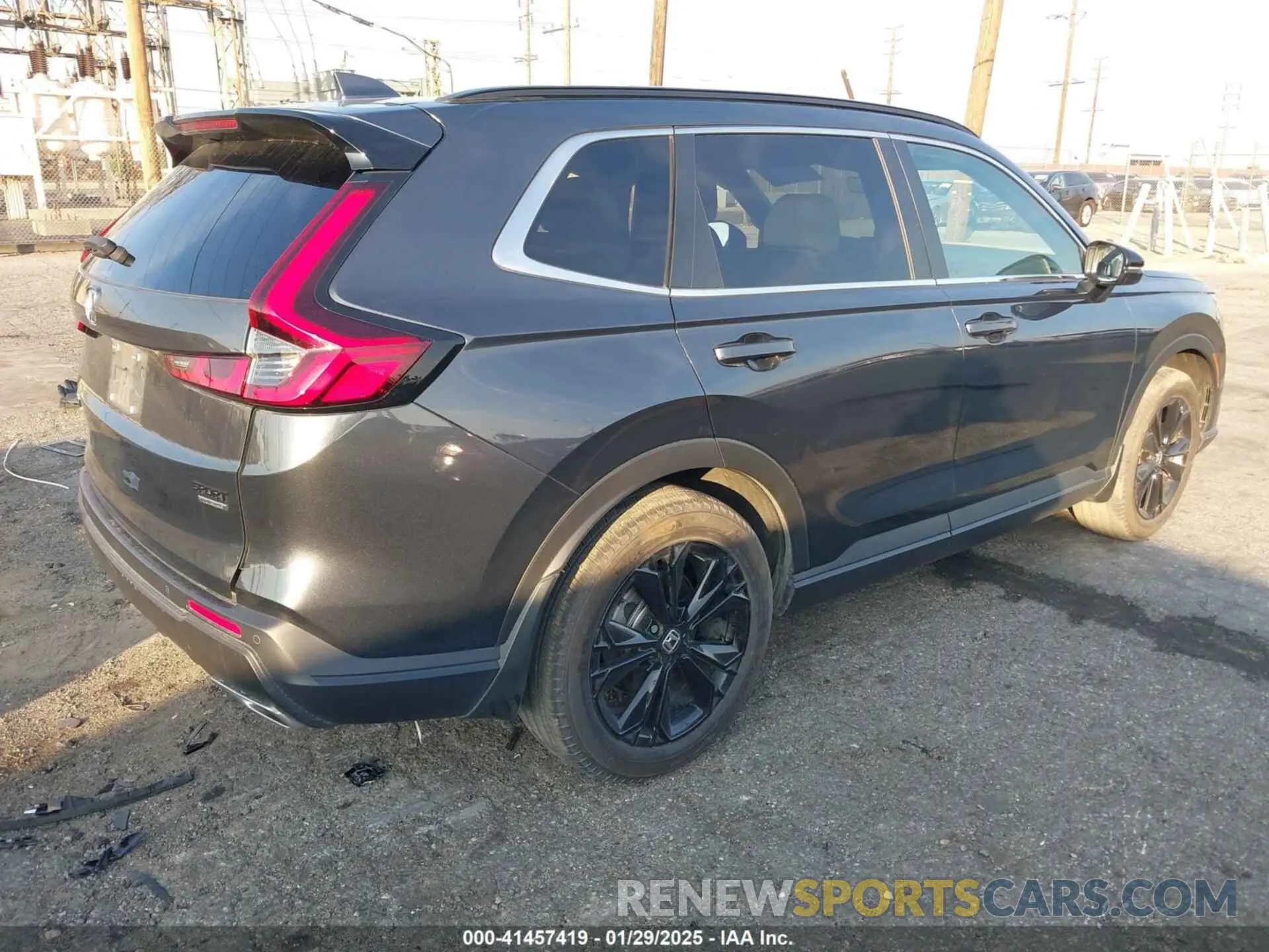4 Фотография поврежденного автомобиля 7FARS6H98PE014316 HONDA CR-V 2023