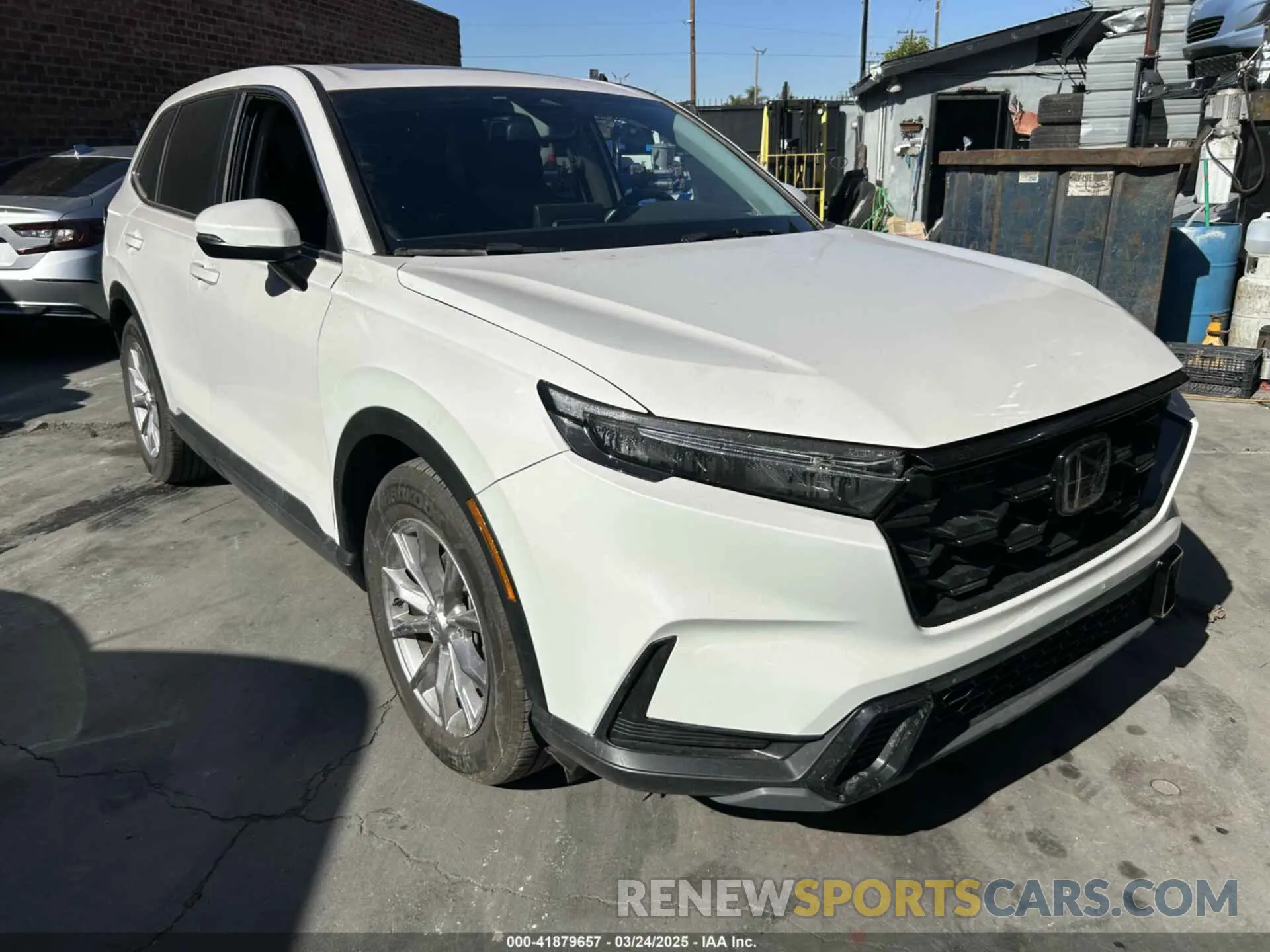 1 Фотография поврежденного автомобиля 2HKRS3H46RH310230 HONDA CR-V 2024