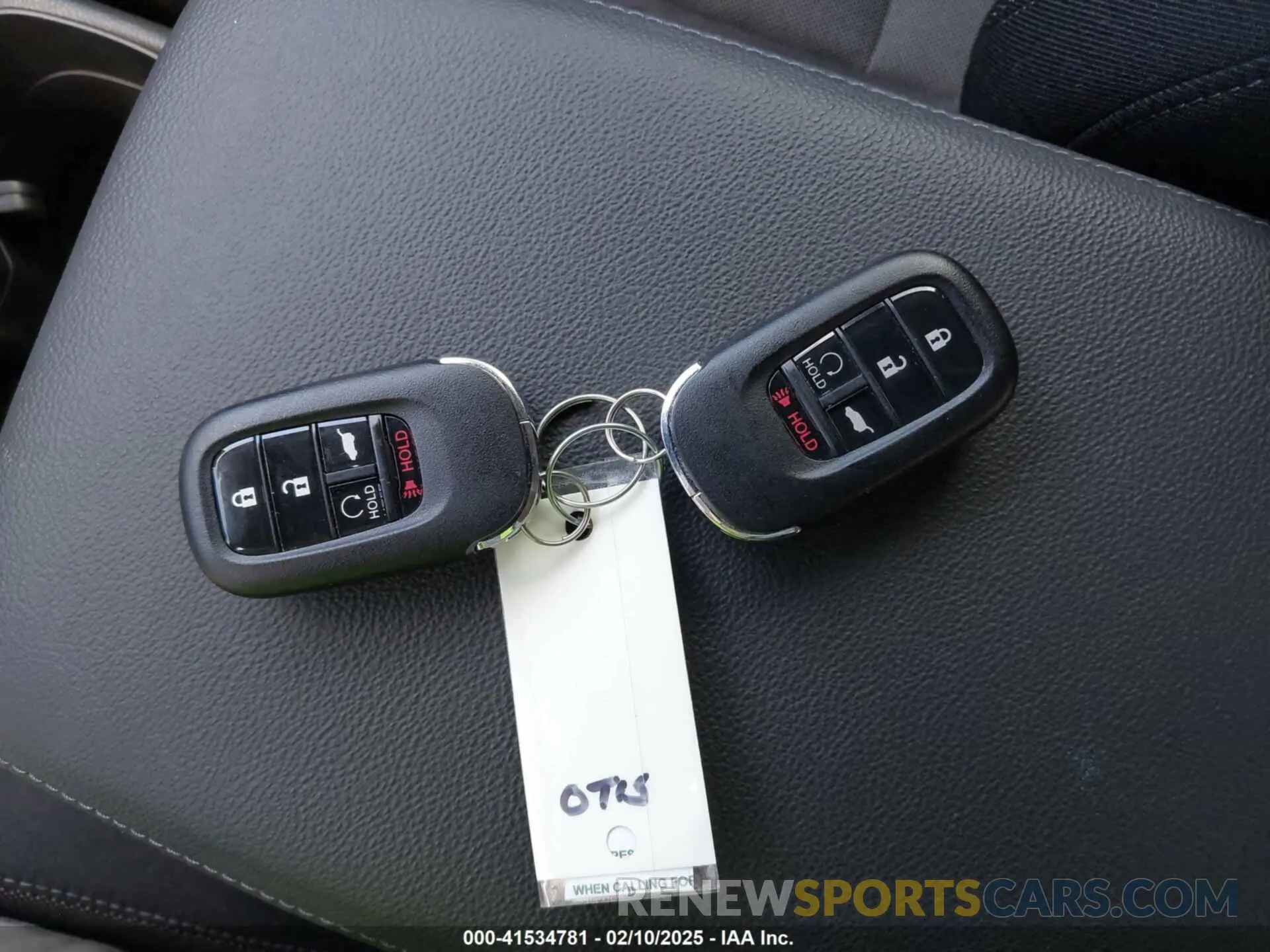 11 Фотография поврежденного автомобиля 2HKRS3H47RH328977 HONDA CR-V 2024