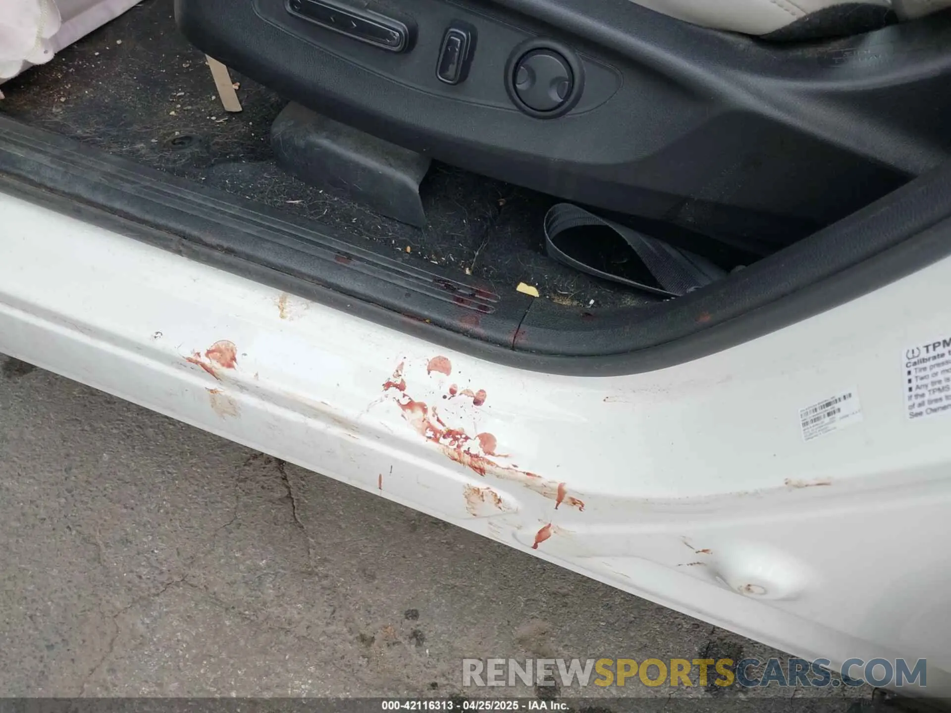 14 Фотография поврежденного автомобиля 2HKRS3H72RH311627 HONDA CR-V 2024