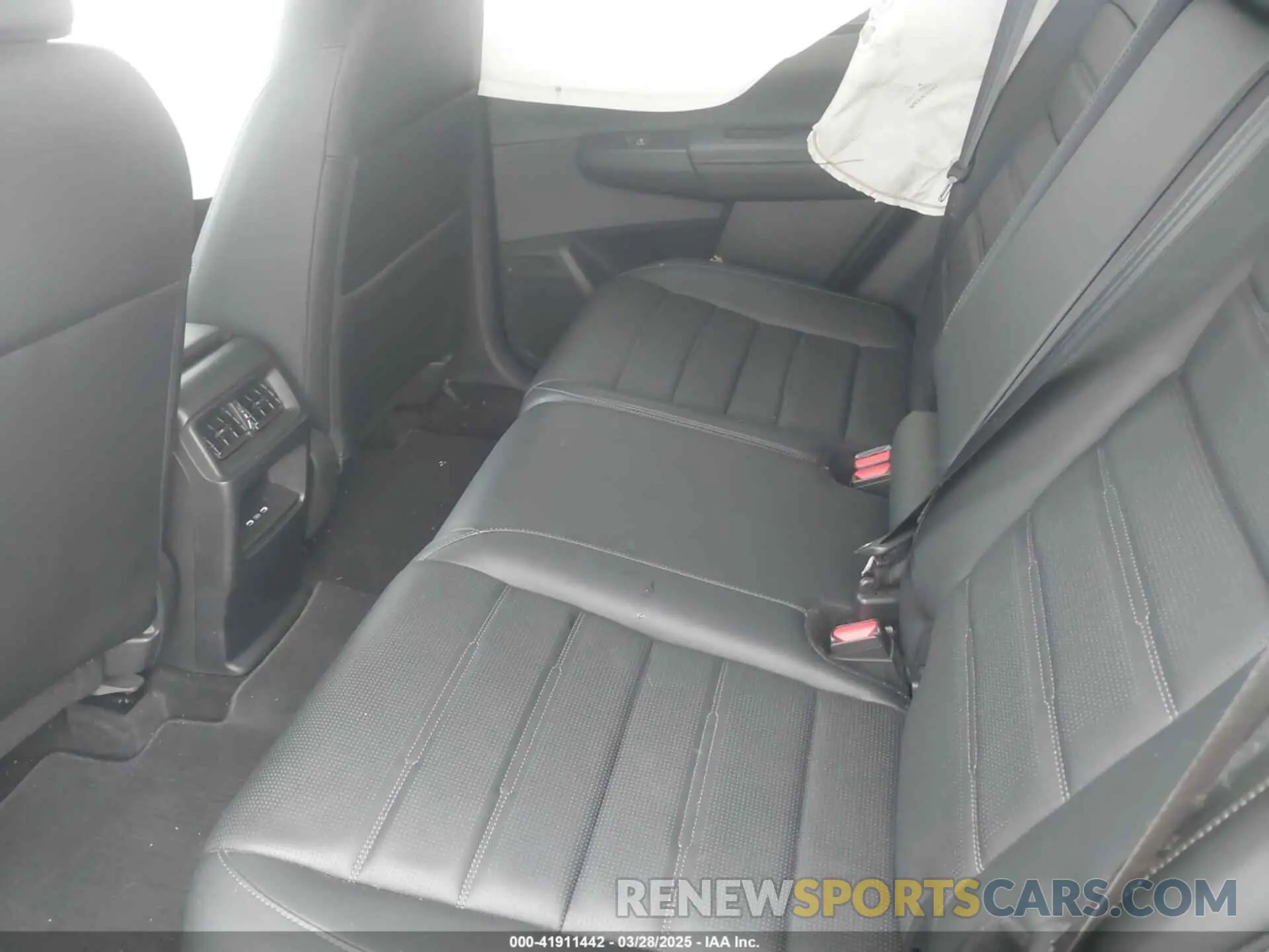 8 Фотография поврежденного автомобиля 2HKRS3H75RH312738 HONDA CR-V 2024
