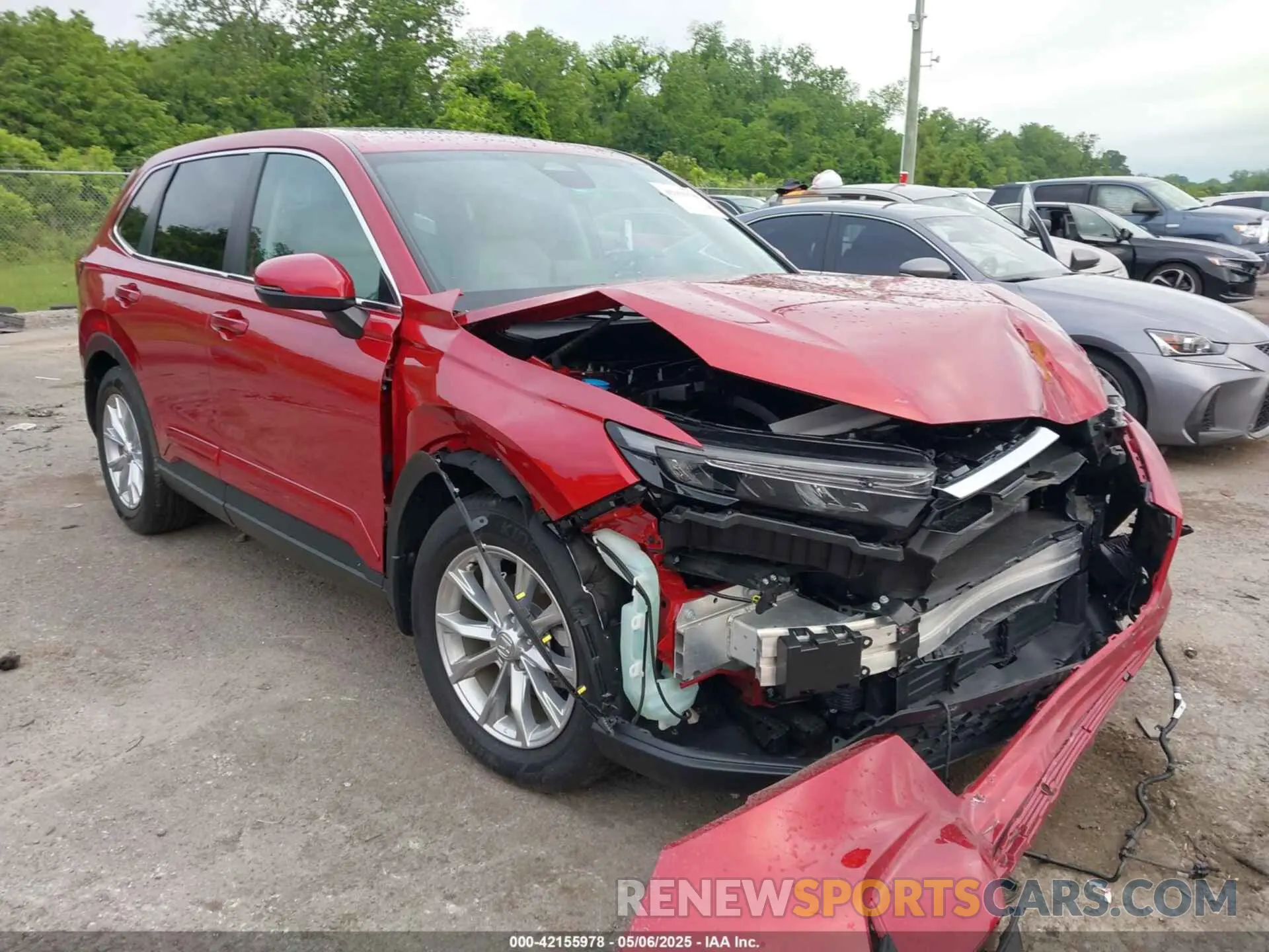 1 Photograph of a damaged car 2HKRS3H78RH327900 HONDA CR-V 2024