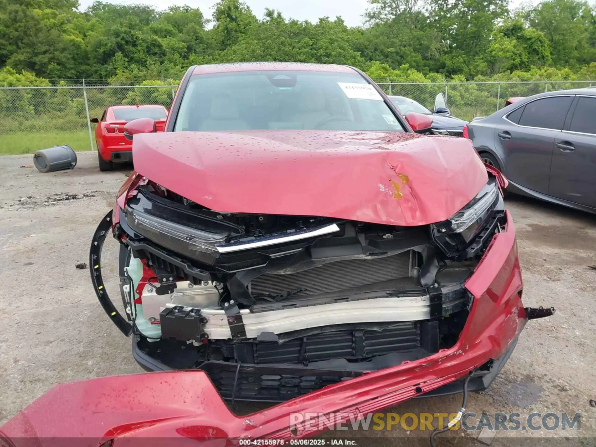 11 Photograph of a damaged car 2HKRS3H78RH327900 HONDA CR-V 2024