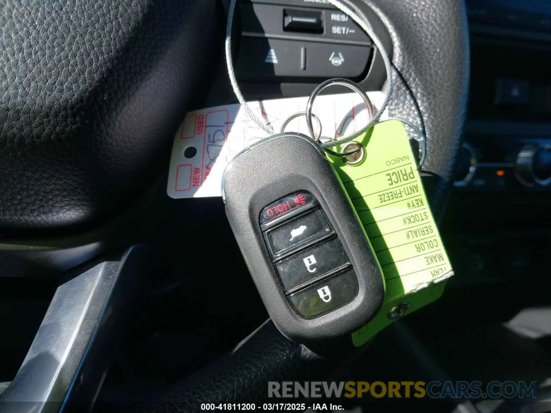 11 Photograph of a damaged car 2HKRS4H22RH420826 HONDA CR-V 2024