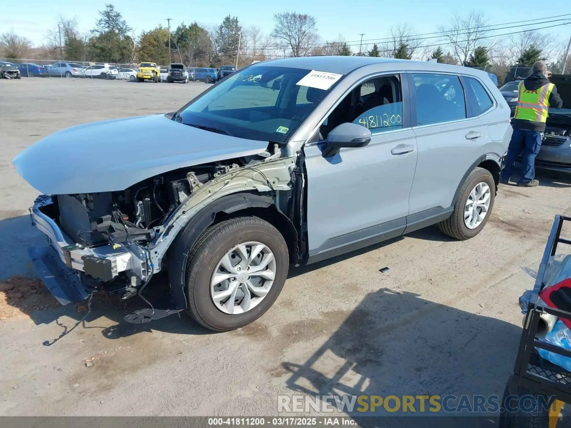2 Photograph of a damaged car 2HKRS4H22RH420826 HONDA CR-V 2024