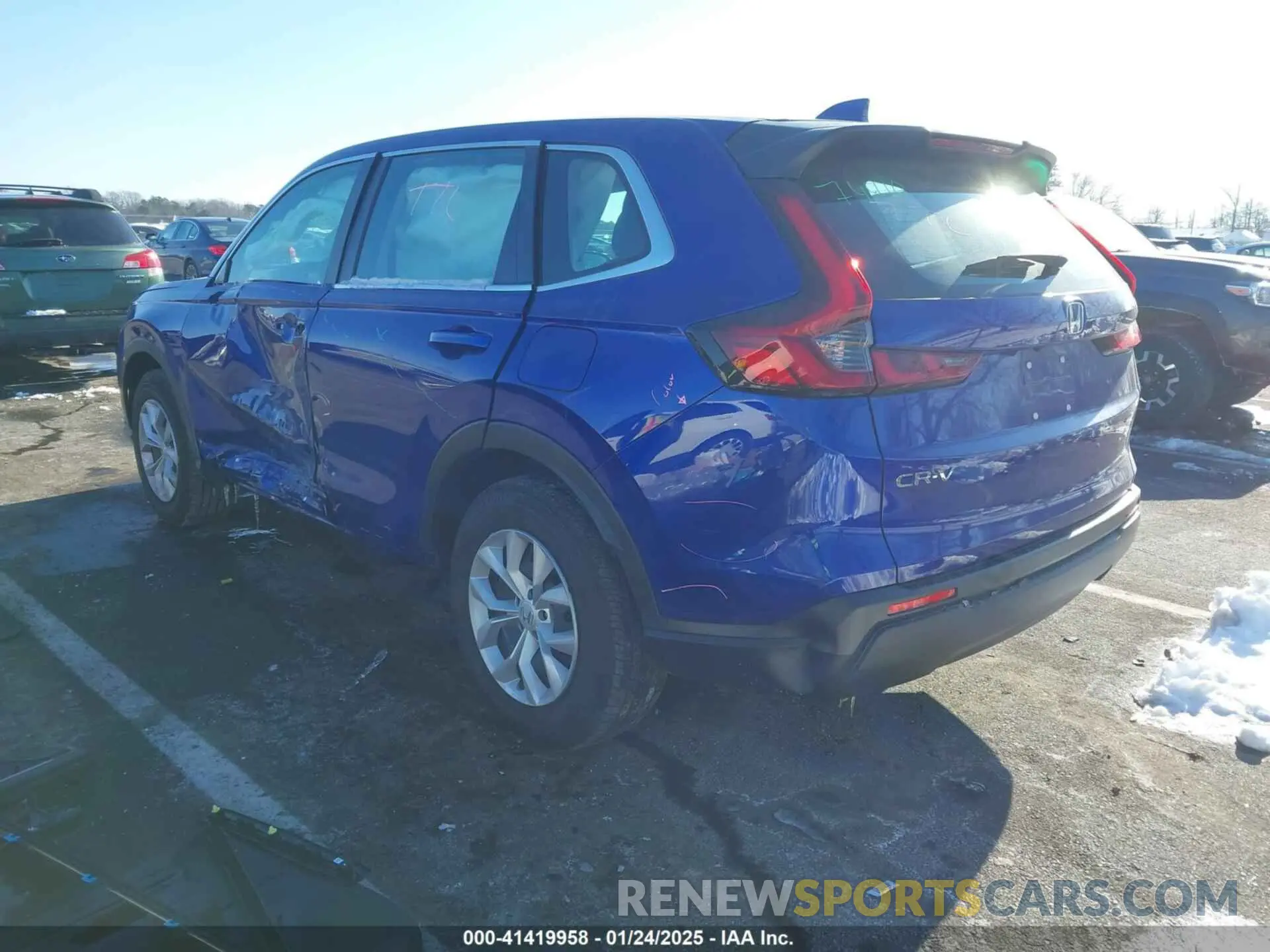 3 Photograph of a damaged car 2HKRS4H26RH444305 HONDA CR-V 2024