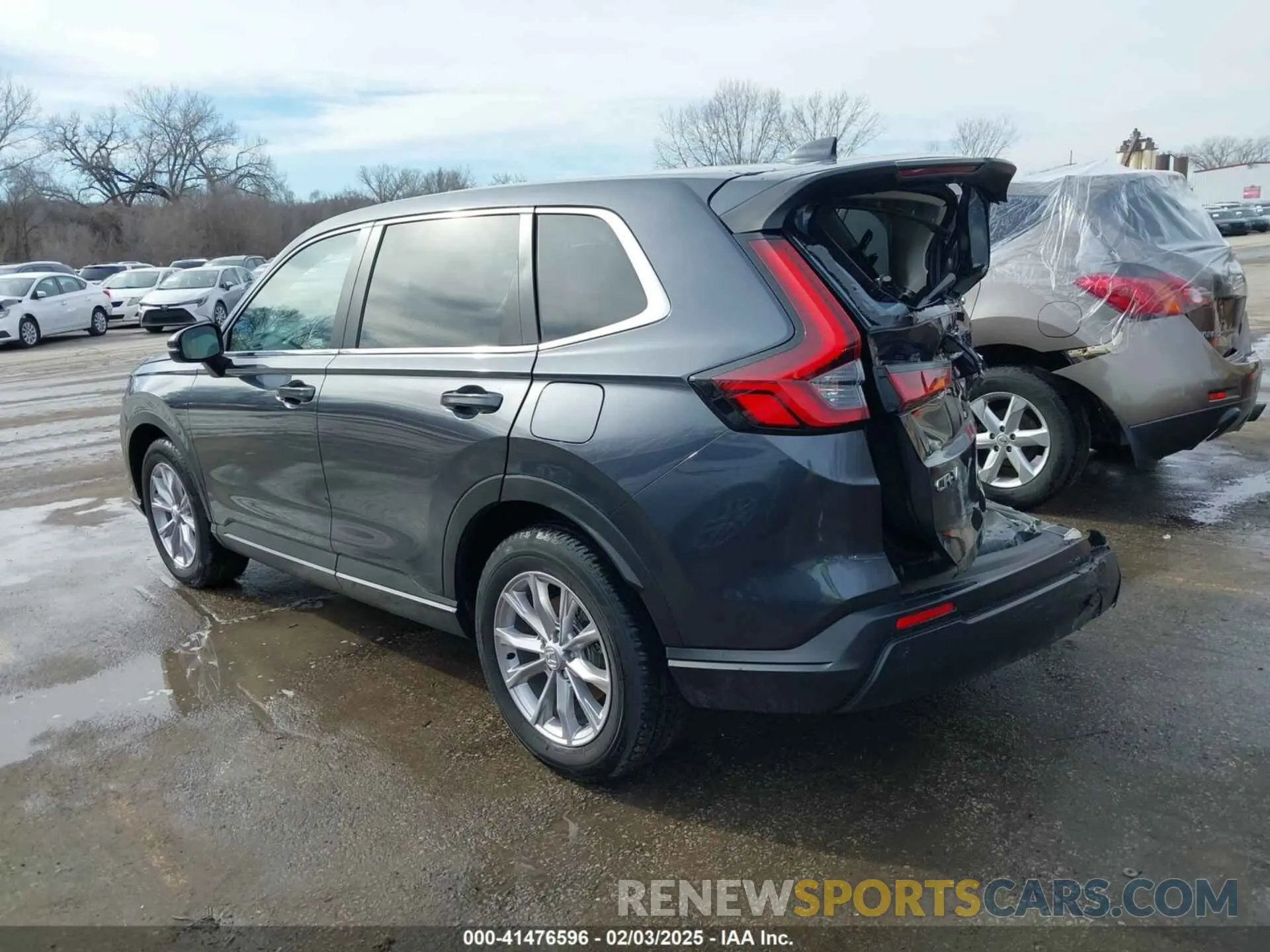 3 Фотография поврежденного автомобиля 2HKRS4H40RH439960 HONDA CR-V 2024