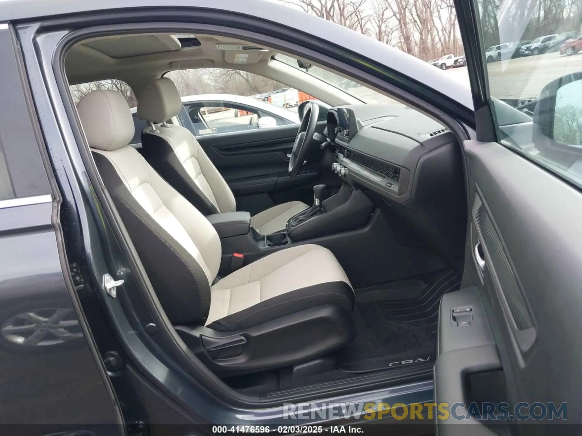 5 Фотография поврежденного автомобиля 2HKRS4H40RH439960 HONDA CR-V 2024