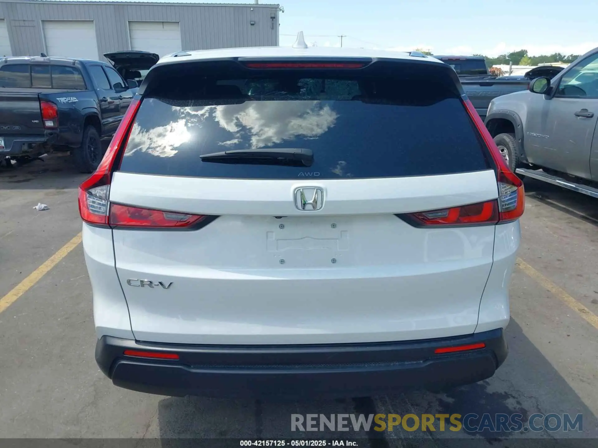 16 Фотография поврежденного автомобиля 2HKRS4H40RH442650 HONDA CR-V 2024