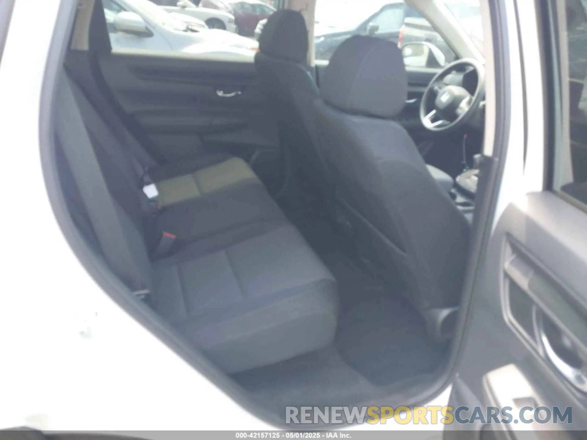 8 Фотография поврежденного автомобиля 2HKRS4H40RH442650 HONDA CR-V 2024