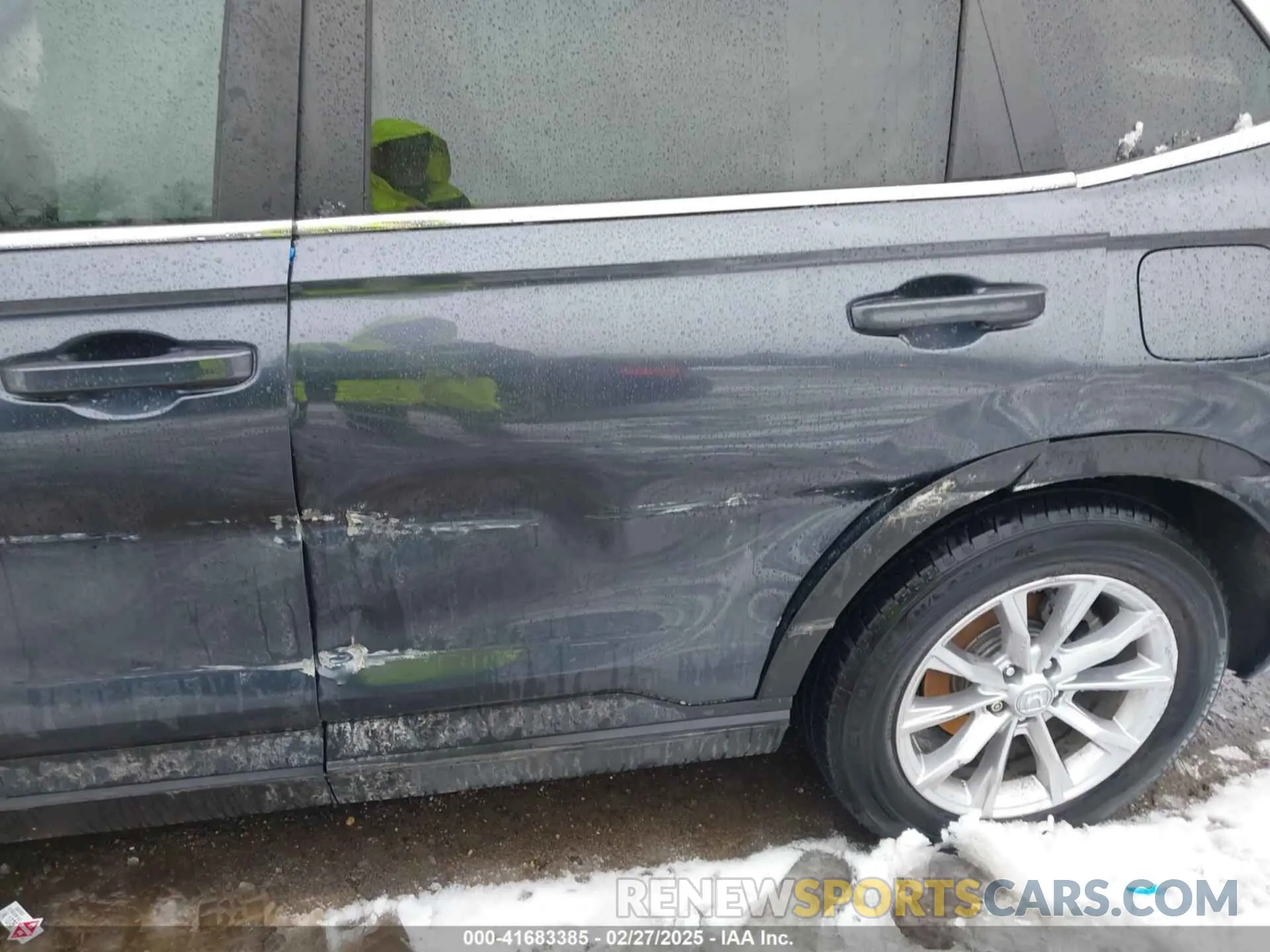 17 Фотография поврежденного автомобиля 2HKRS4H41RH479643 HONDA CR-V 2024