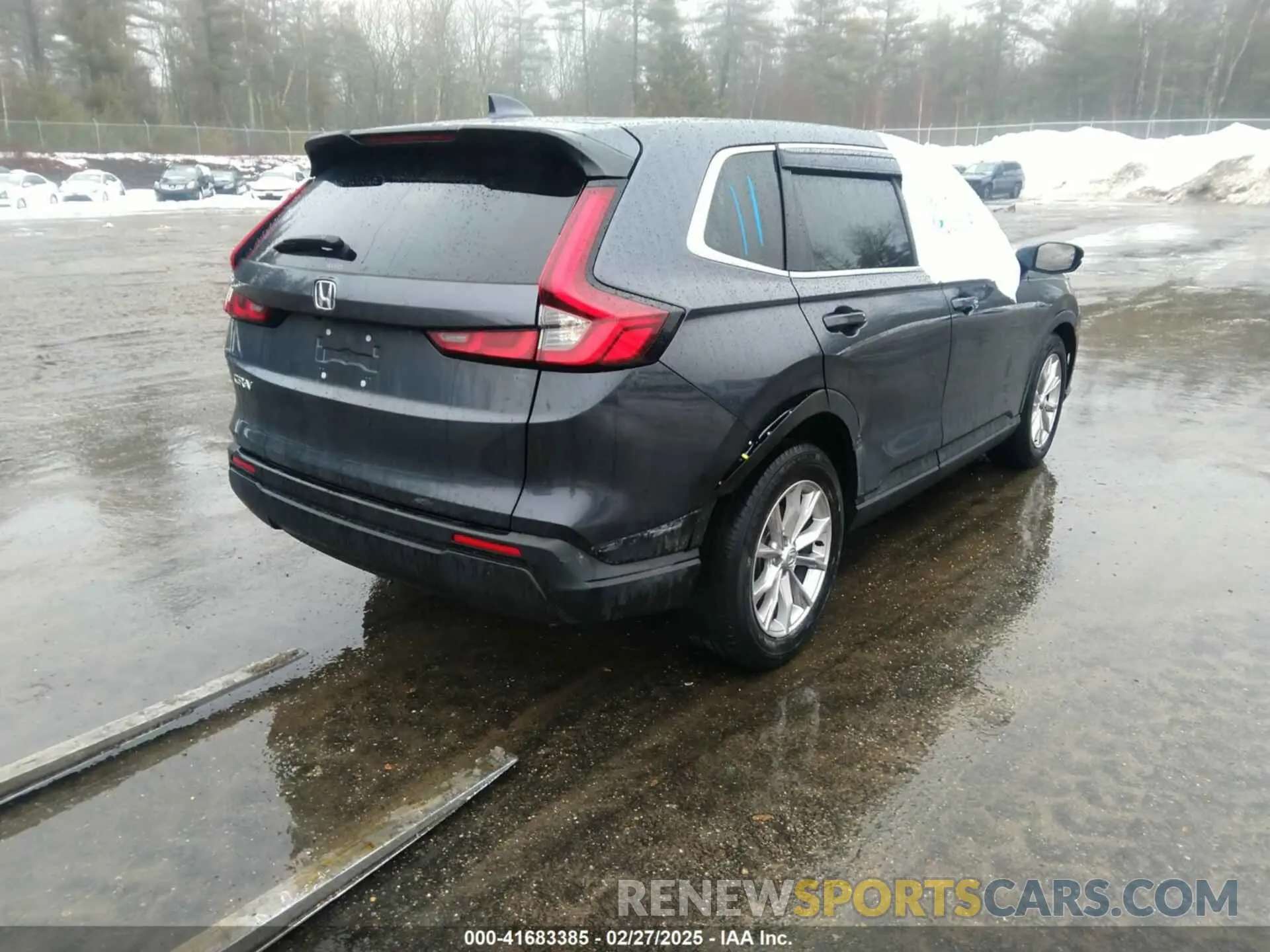 4 Фотография поврежденного автомобиля 2HKRS4H41RH479643 HONDA CR-V 2024