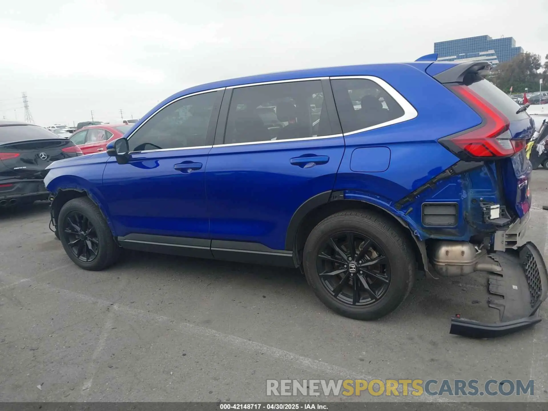 15 Photograph of a damaged car 2HKRS4H42RH406796 HONDA CR-V 2024