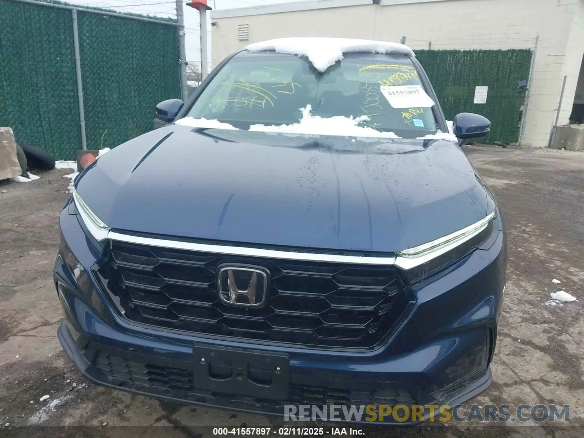 6 Photograph of a damaged car 2HKRS4H43RH449494 HONDA CR-V 2024