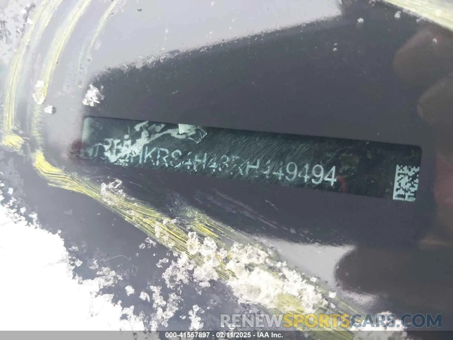 9 Photograph of a damaged car 2HKRS4H43RH449494 HONDA CR-V 2024