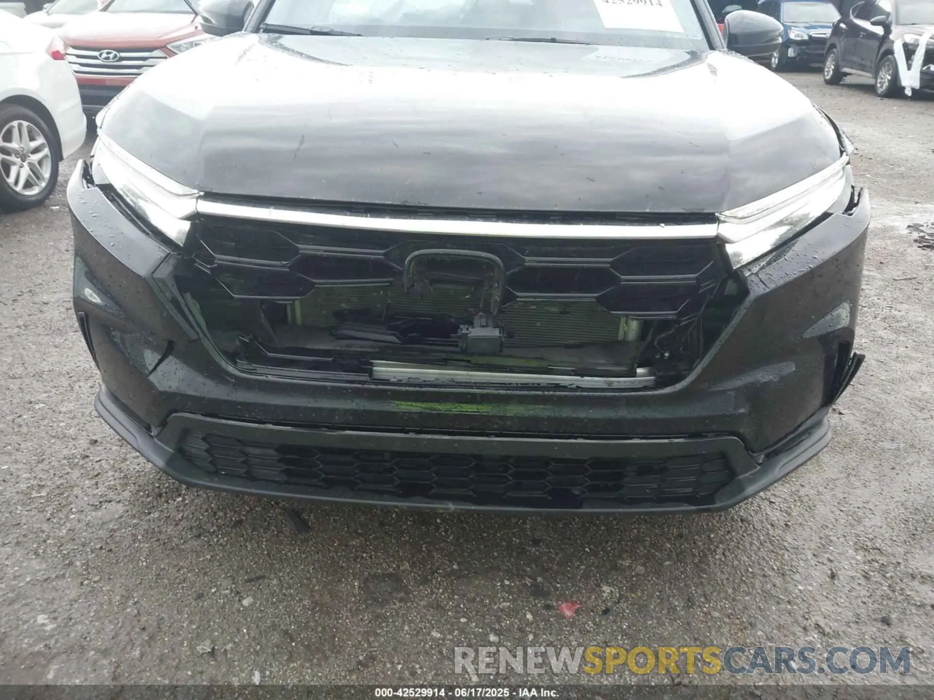 6 Photograph of a damaged car 2HKRS4H47RH442550 HONDA CR-V 2024