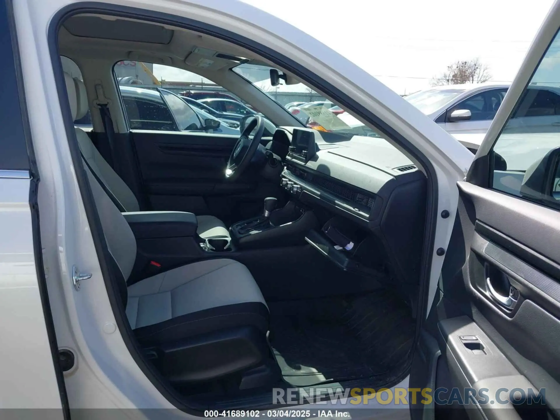 5 Фотография поврежденного автомобиля 2HKRS4H4XRH468334 HONDA CR-V 2024