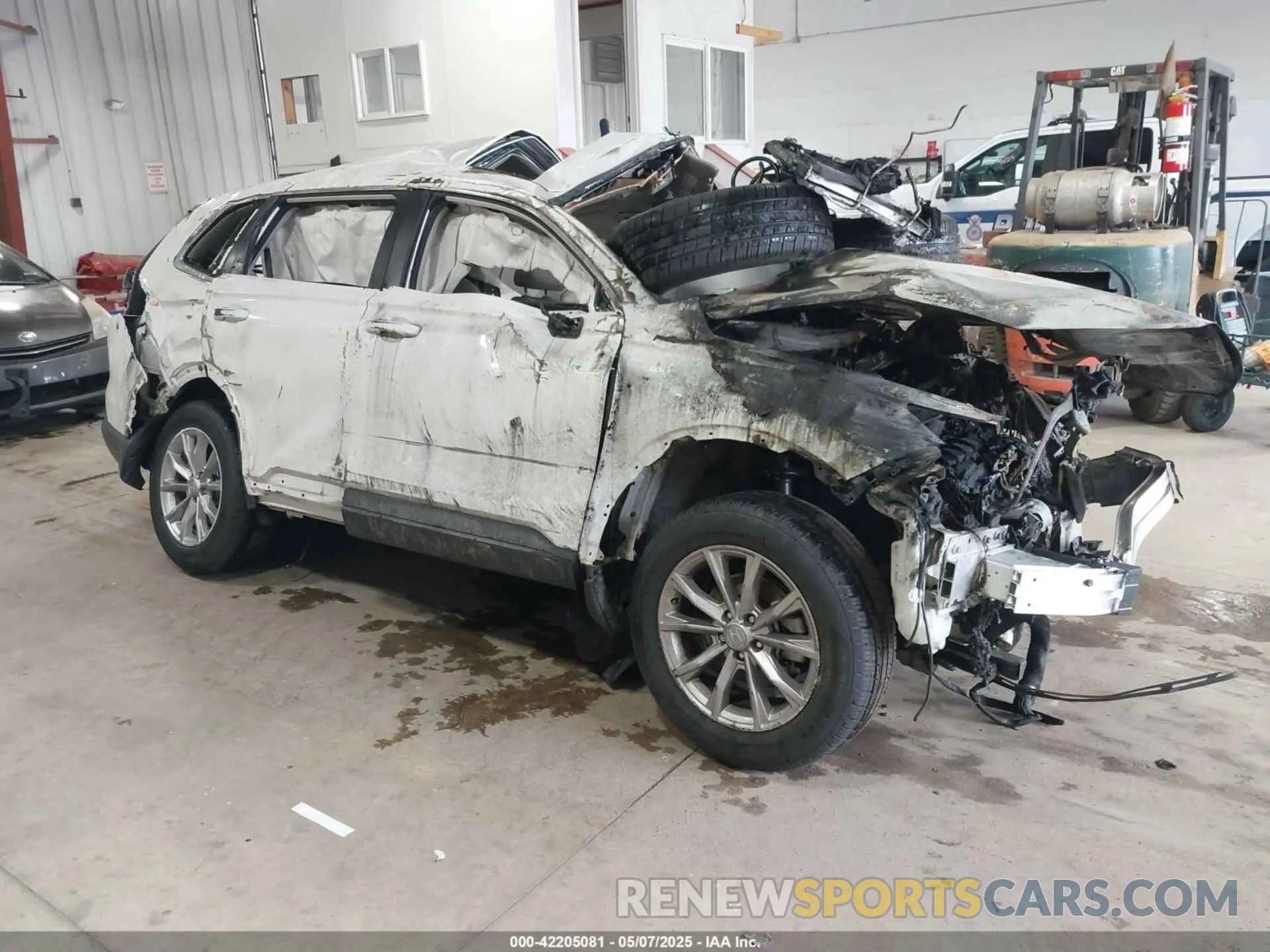 1 Photograph of a damaged car 2HKRS4H71RH431036 HONDA CR-V 2024