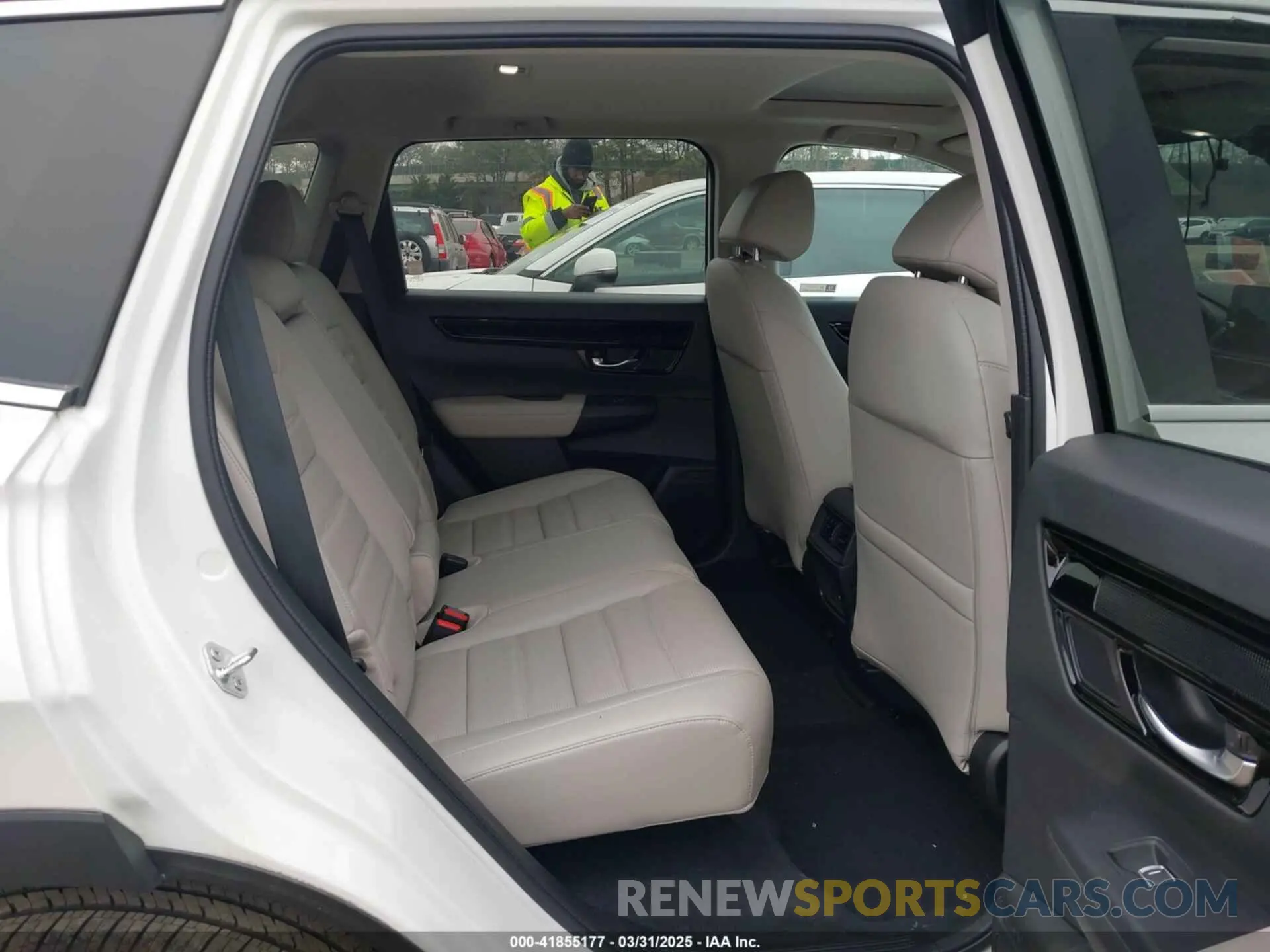 8 Фотография поврежденного автомобиля 2HKRS4H73RH476351 HONDA CR-V 2024