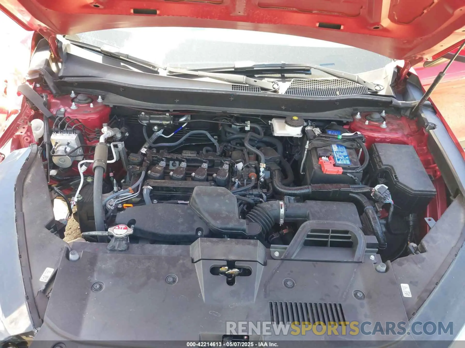 10 Photograph of a damaged car 2HKRS4H74RH424582 HONDA CR-V 2024