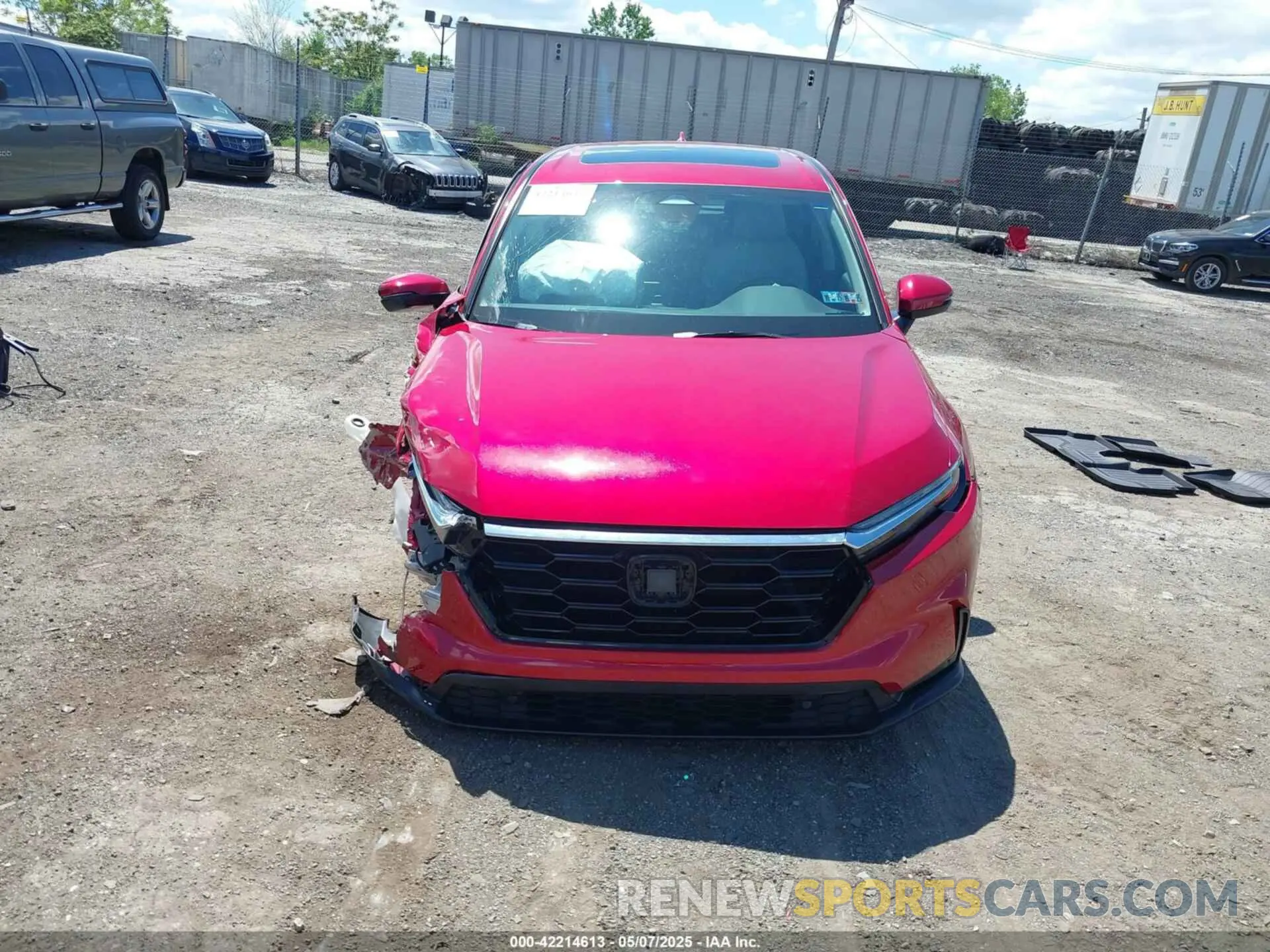 13 Photograph of a damaged car 2HKRS4H74RH424582 HONDA CR-V 2024