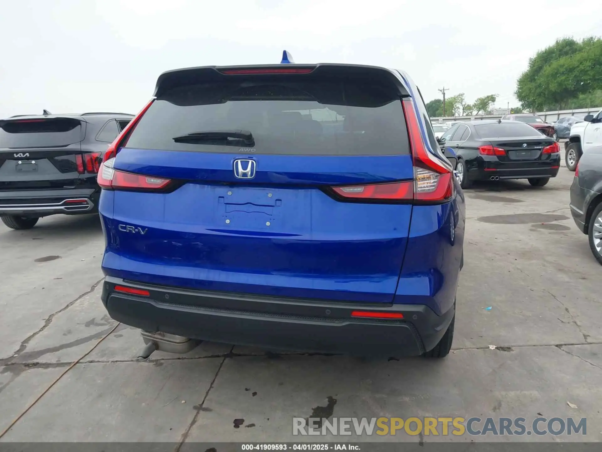 16 Фотография поврежденного автомобиля 2HKRS4H78RH459237 HONDA CR-V 2024