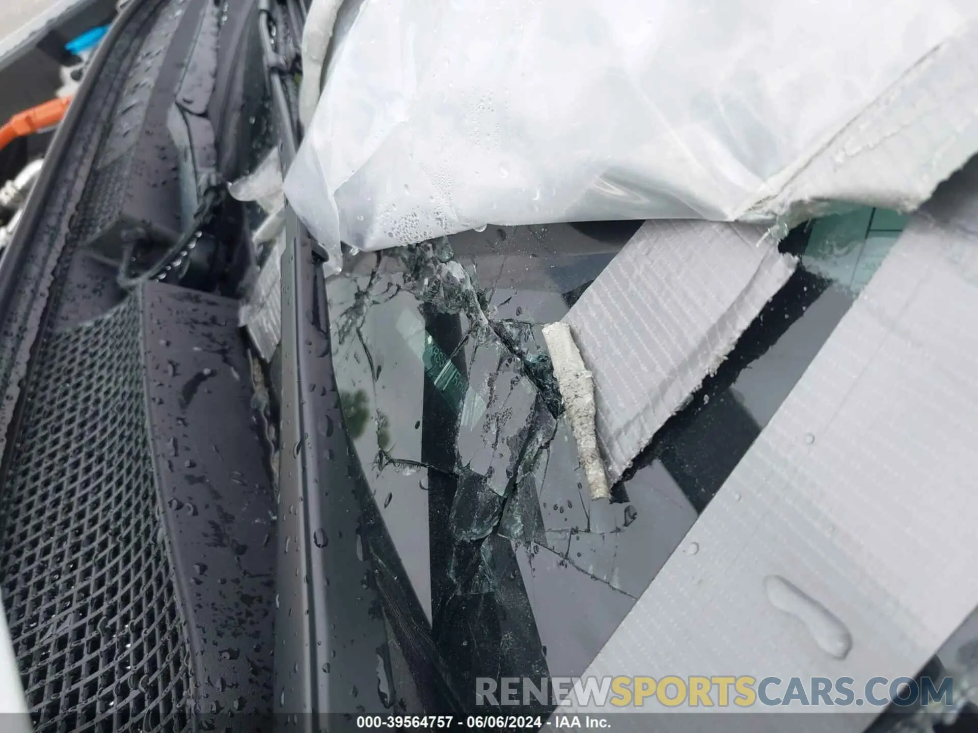 6 Photograph of a damaged car 2HKRS6H81RH807478 HONDA CR-V 2024