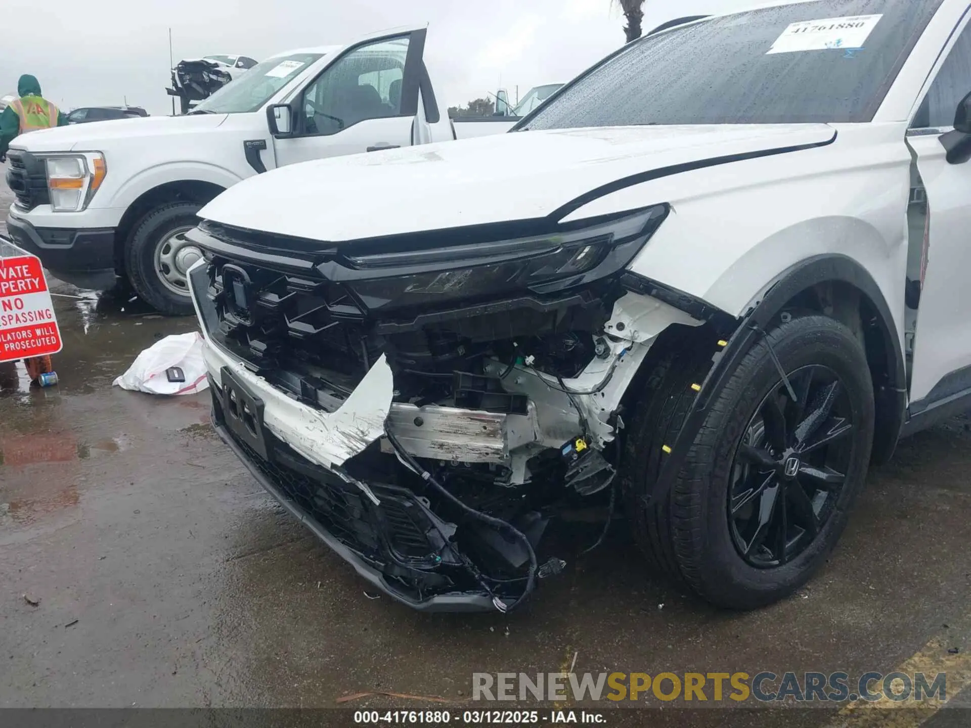 6 Фотография поврежденного автомобиля 2HKRS6H81RH808288 HONDA CR-V 2024
