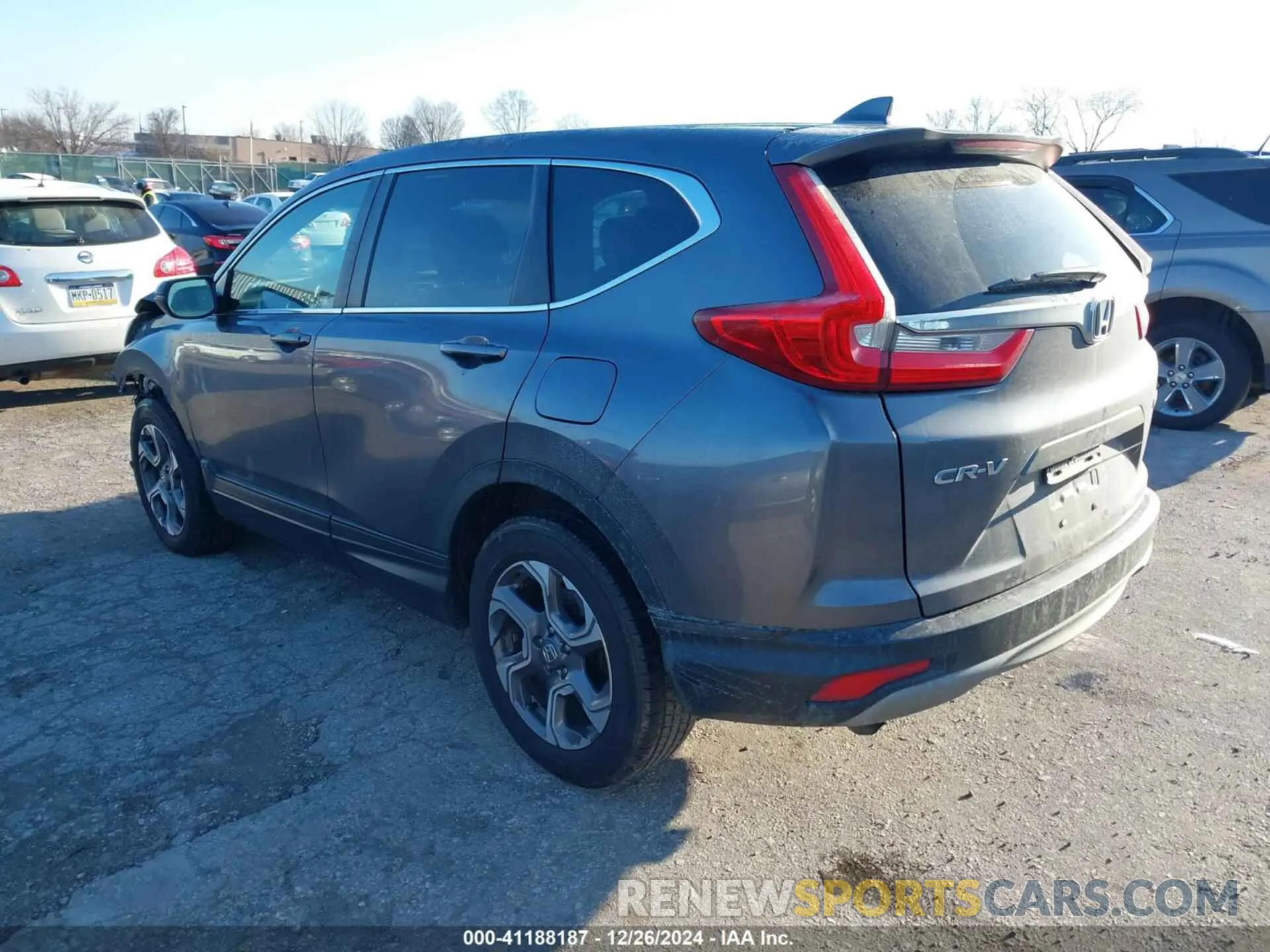 3 Photograph of a damaged car 2HKRS6H89RH802240 HONDA CR-V 2024