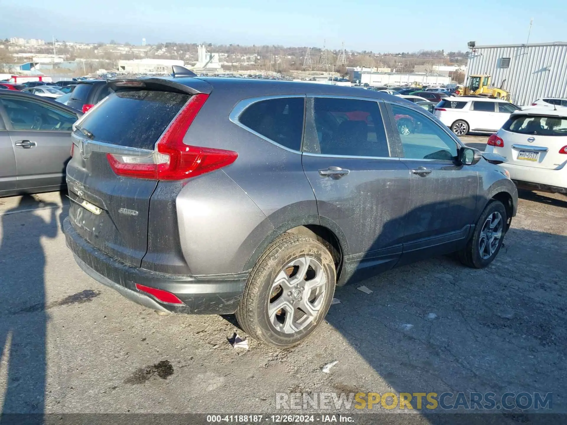 4 Photograph of a damaged car 2HKRS6H89RH802240 HONDA CR-V 2024