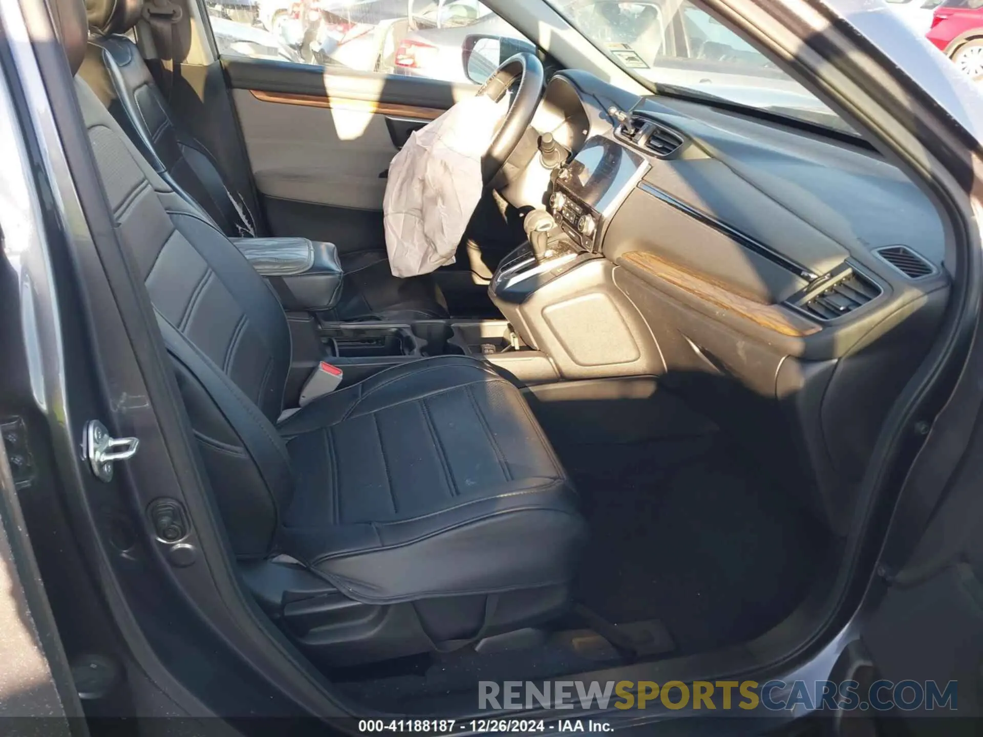 5 Photograph of a damaged car 2HKRS6H89RH802240 HONDA CR-V 2024