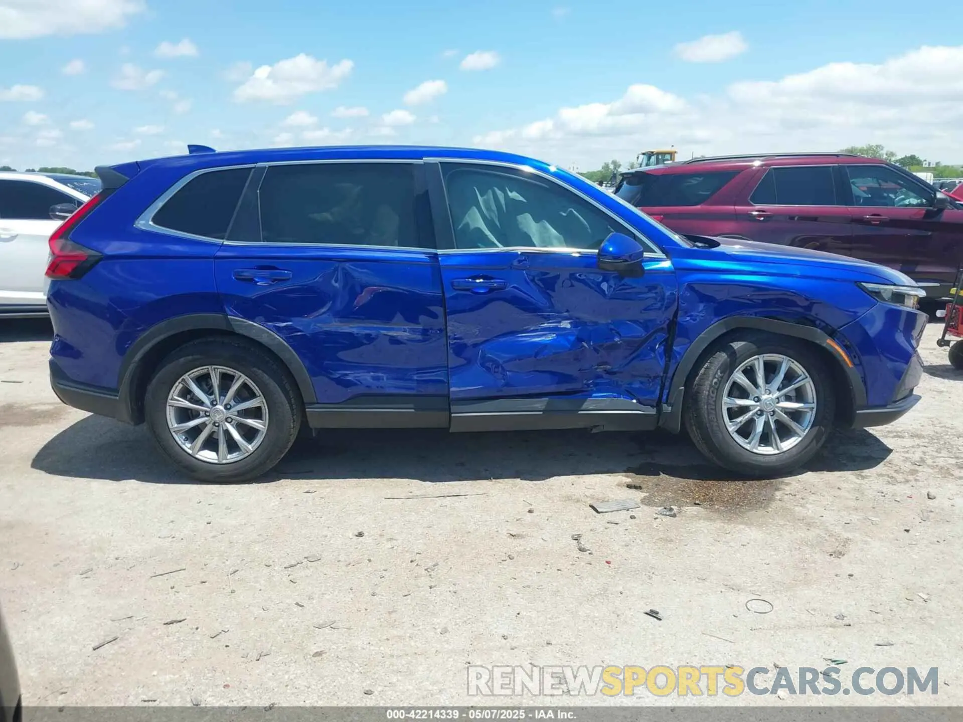 13 Photograph of a damaged car 5J6RS3H47RL007642 HONDA CR-V 2024