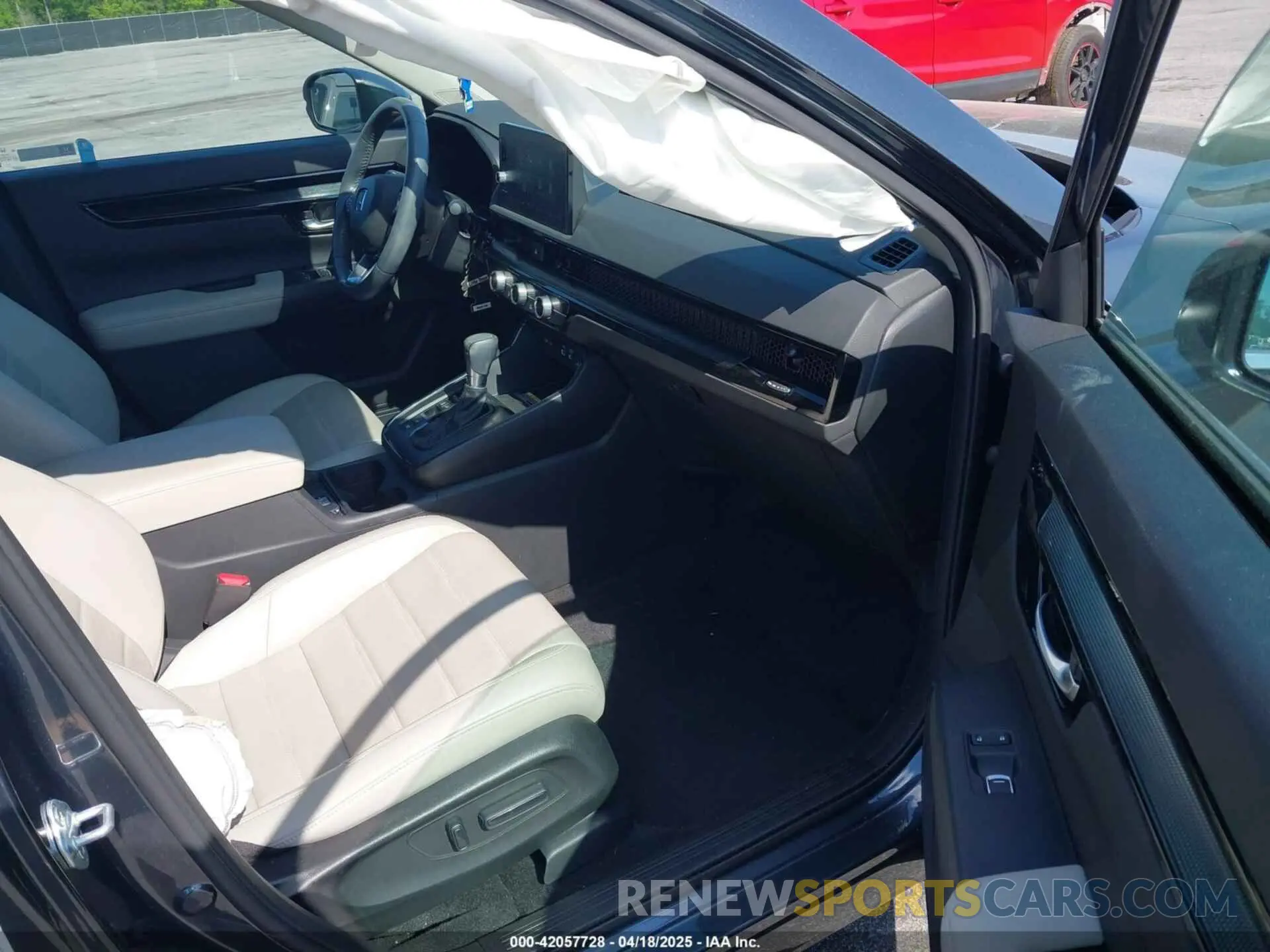5 Фотография поврежденного автомобиля 5J6RS3H75RL002014 HONDA CR-V 2024