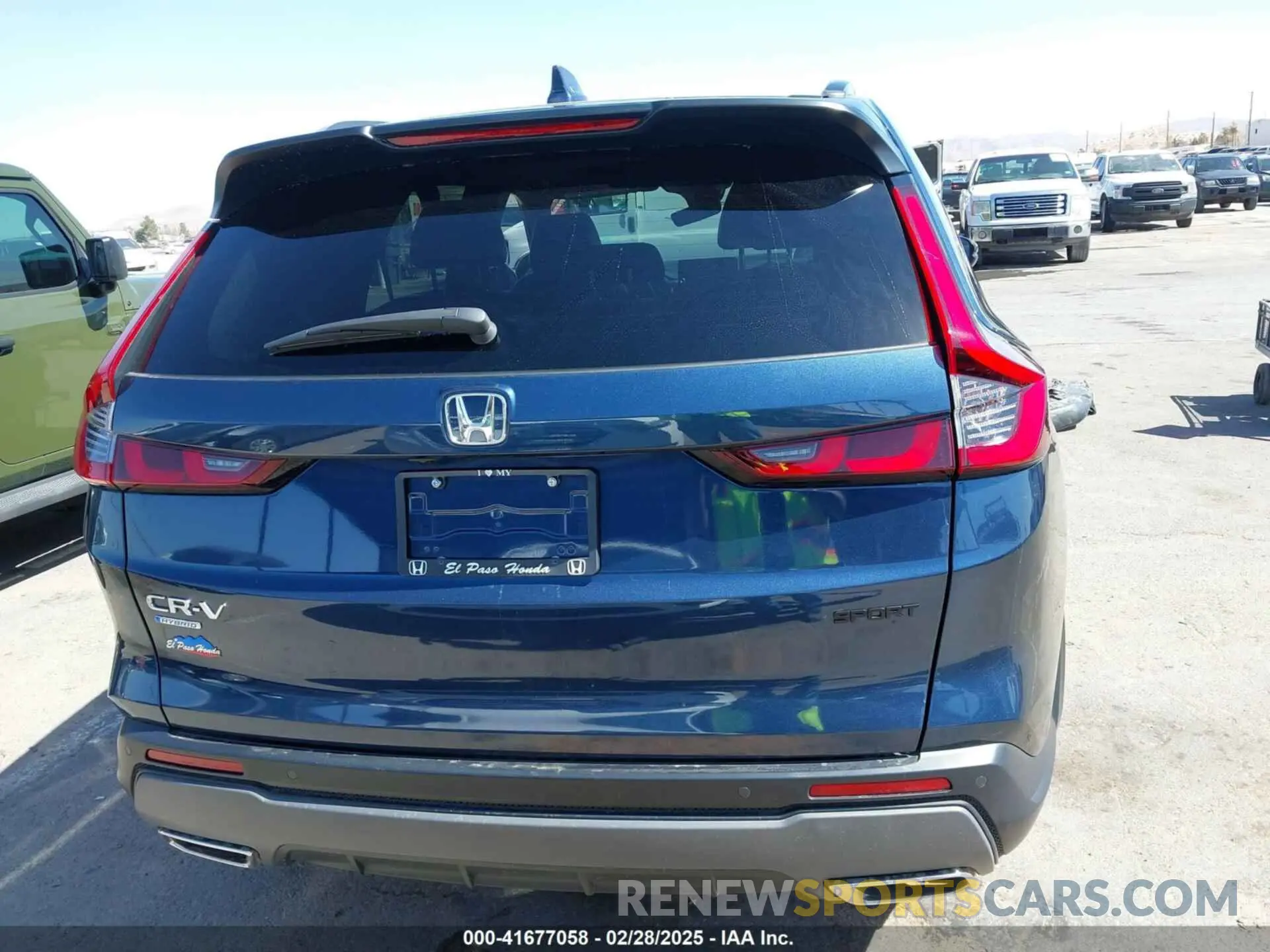 17 Фотография поврежденного автомобиля 5J6RS5H82RL005215 HONDA CR-V 2024
