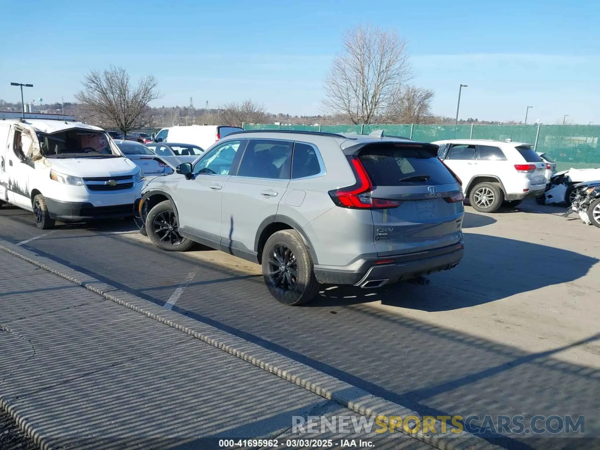 3 Фотография поврежденного автомобиля 5J6RS6H57RL019591 HONDA CR-V 2024