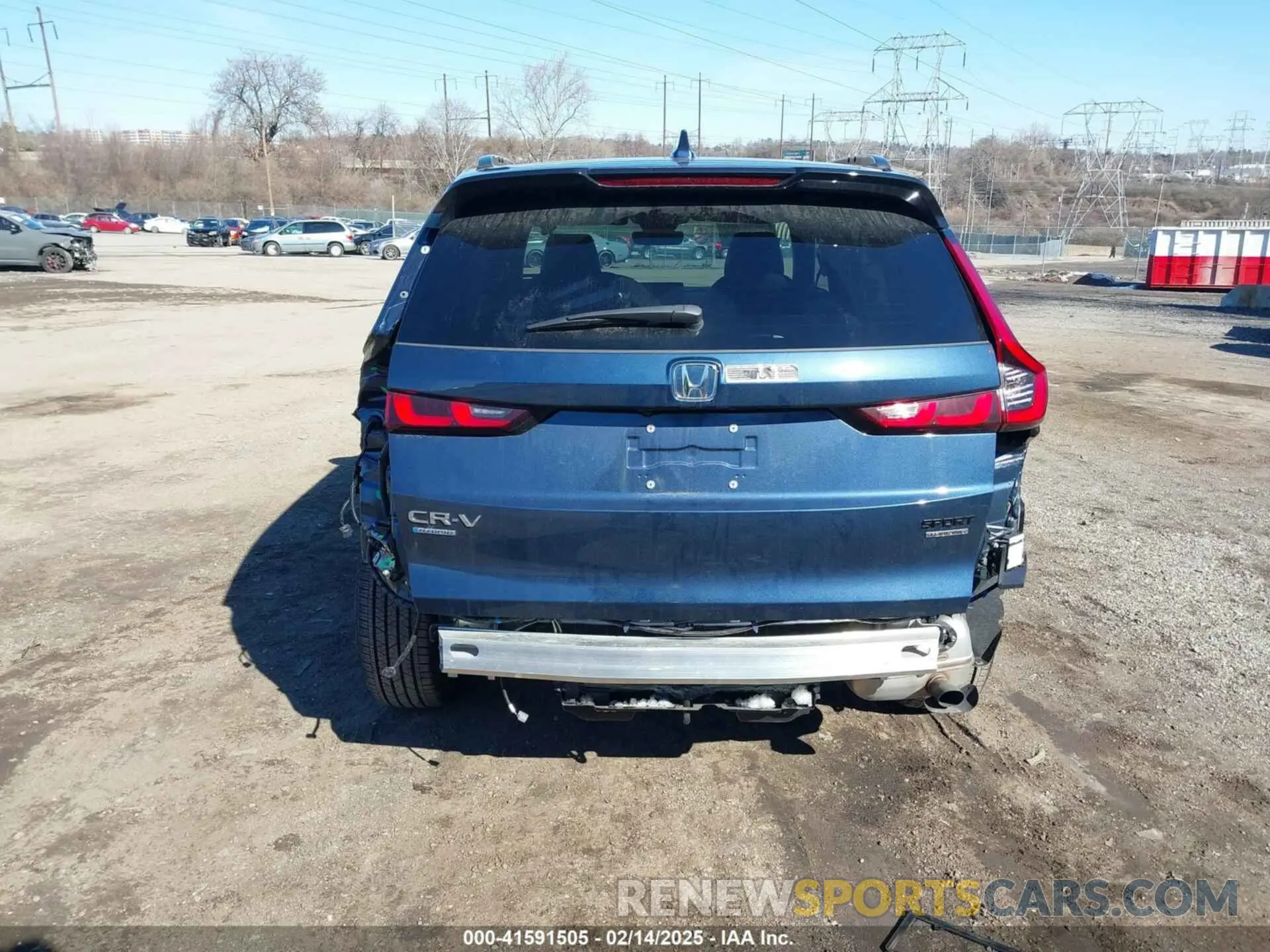 17 Photograph of a damaged car 5J6RS6H99RL036136 HONDA CR-V 2024