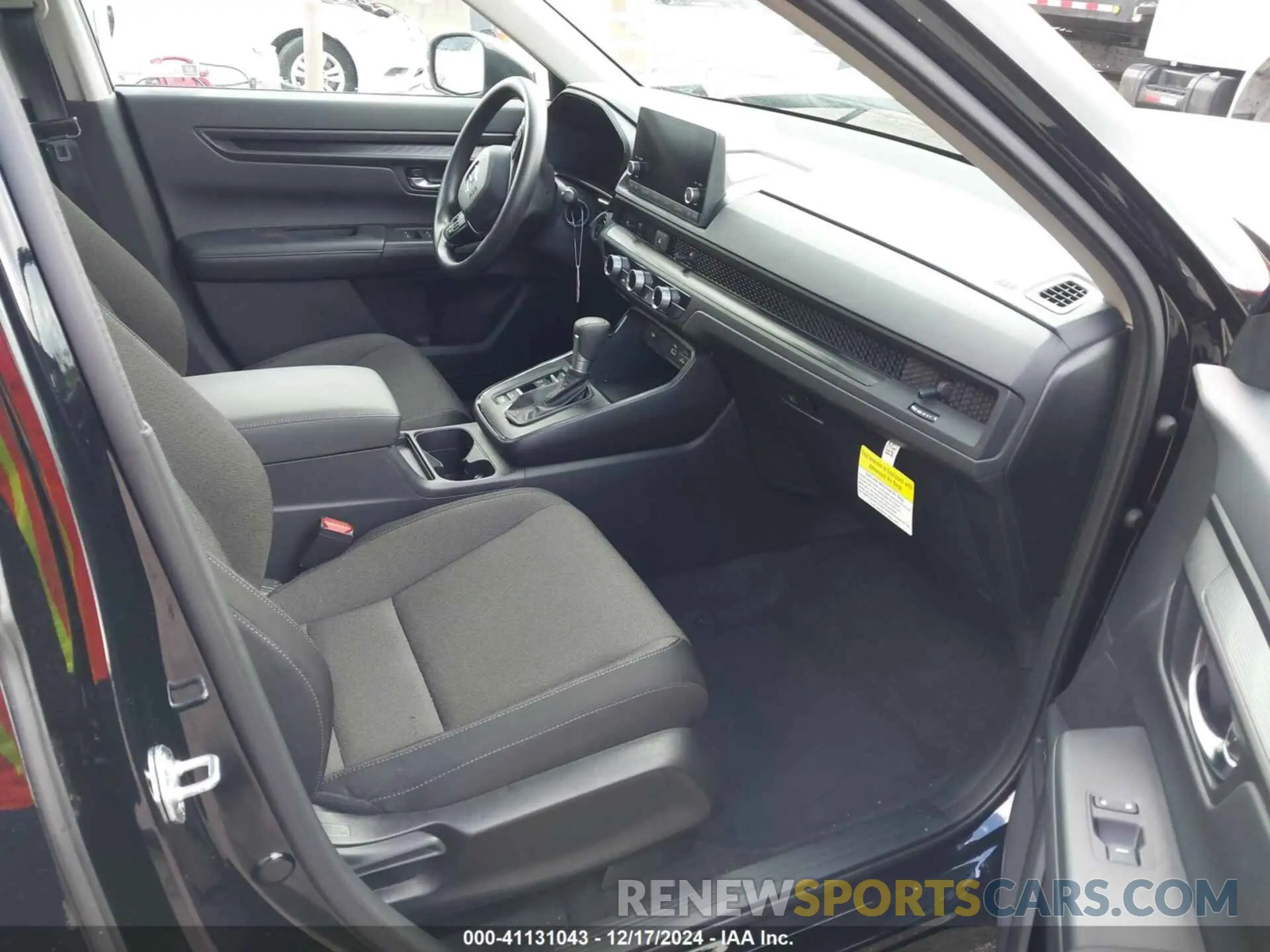 5 Photograph of a damaged car 7FARS3H22RE002215 HONDA CR-V 2024